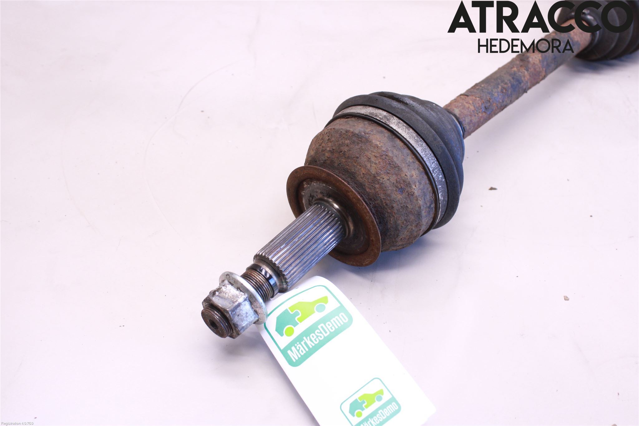 Nissan PATHFINDER R51 05-12 Drivaxel Bak Vänster