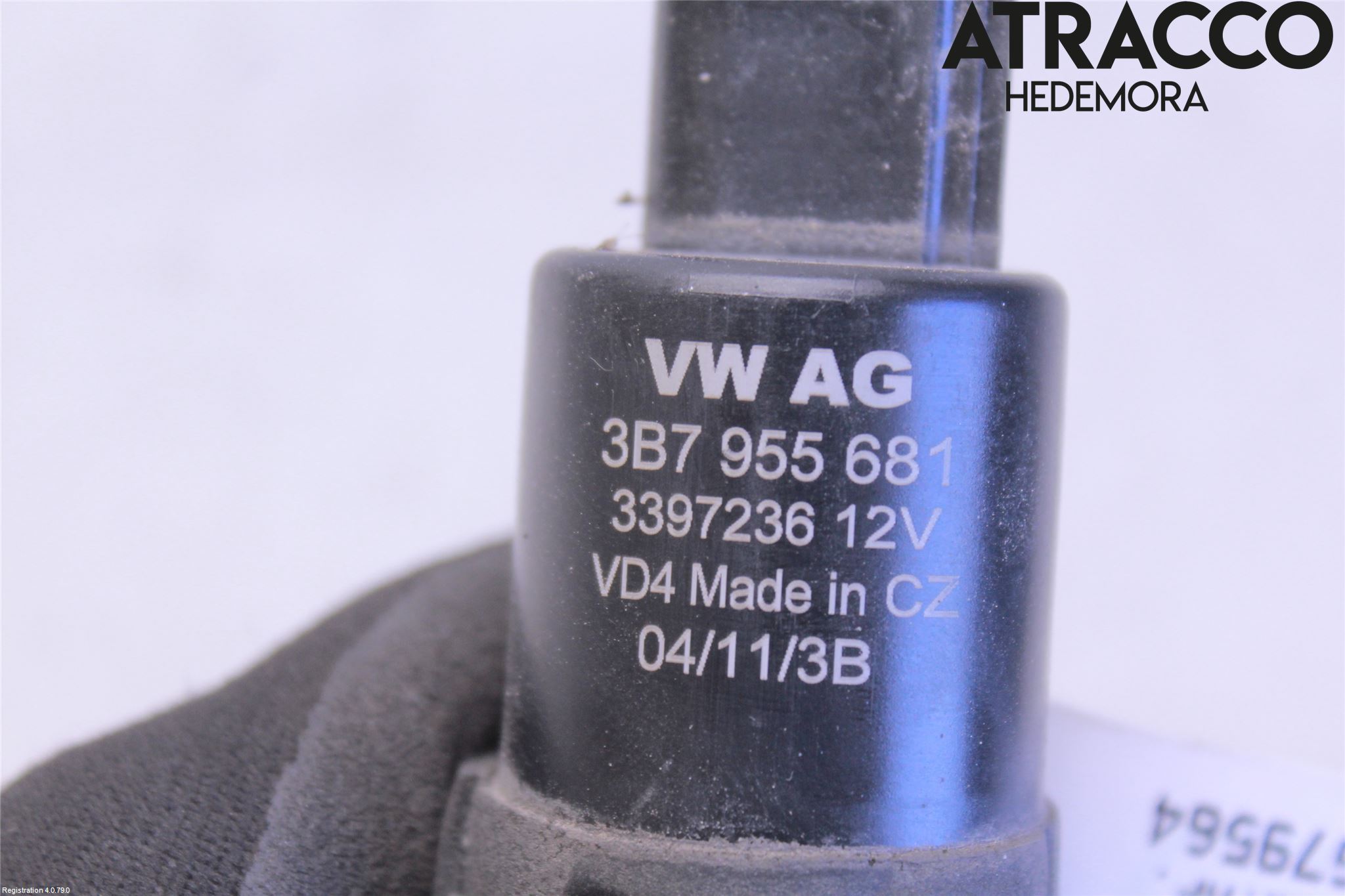 Audi Q5 09-16 Spolarpump Vindruta
