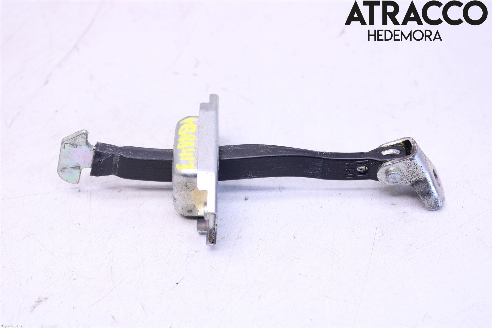 Toyota YARIS XP130 12-14 Dörrstopp