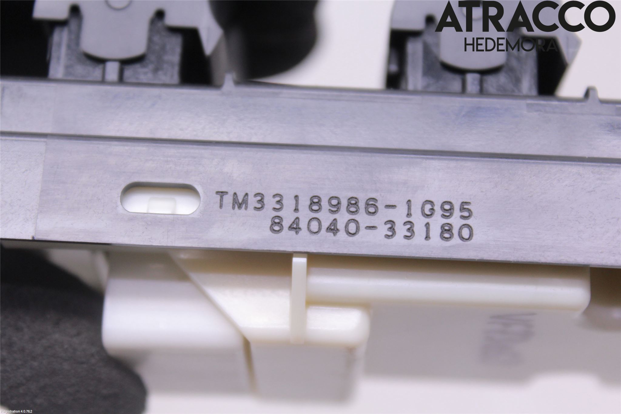 Lexus UX/300e 19- Strömställare Elhiss