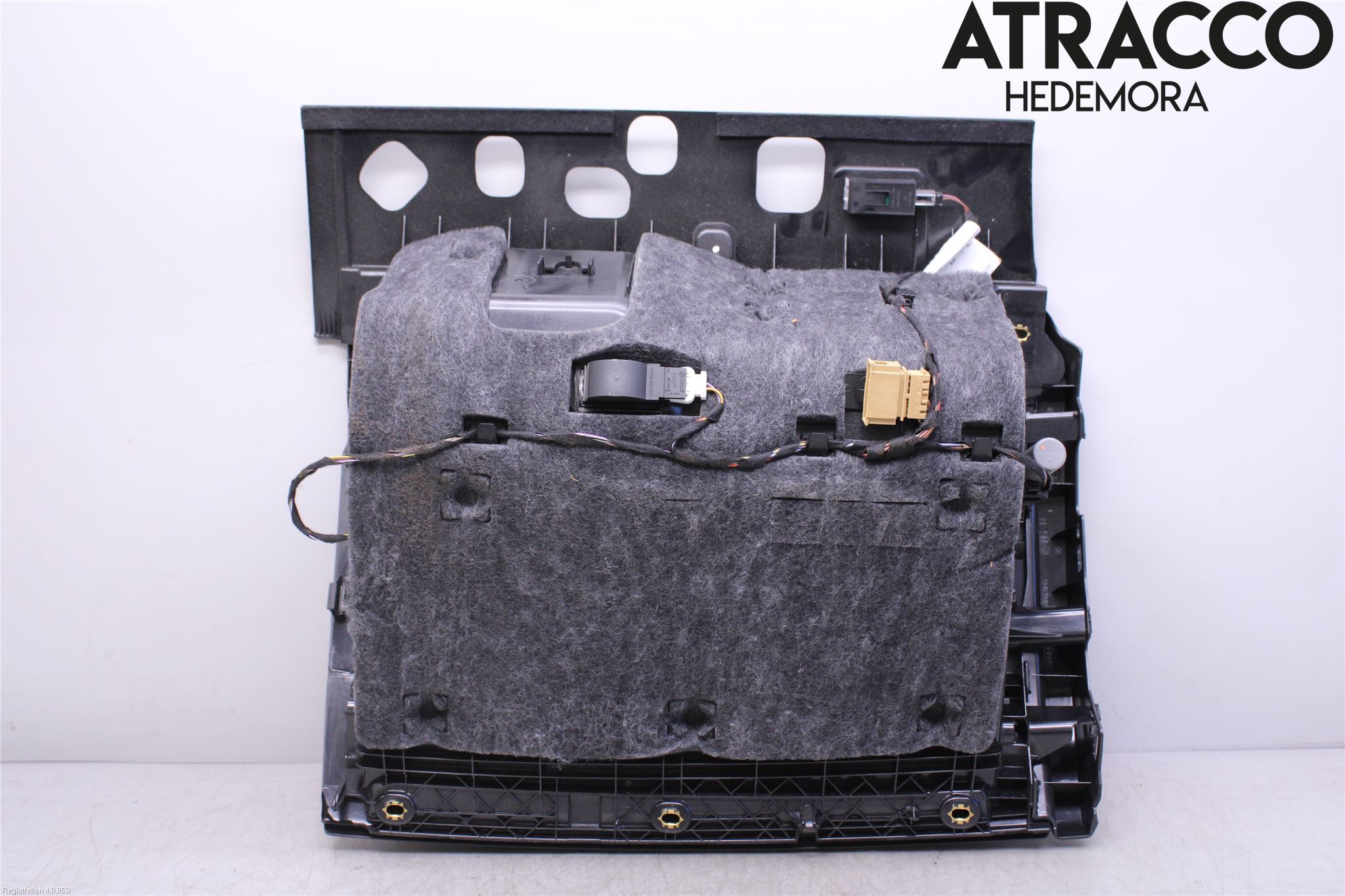 Audi A6/S6 4G 11-18 Handskfack