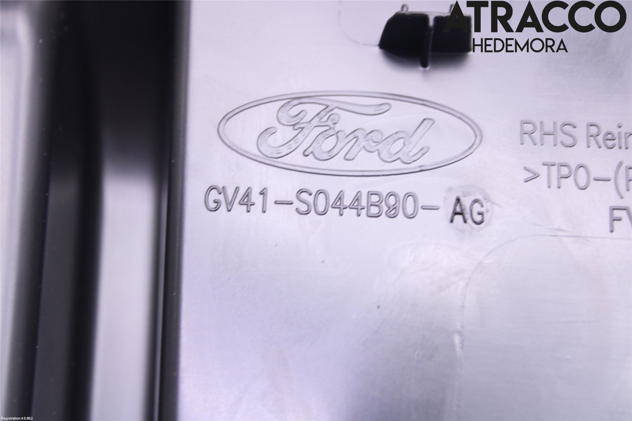 Ford KUGA 17-19 Inr Tunnelfack