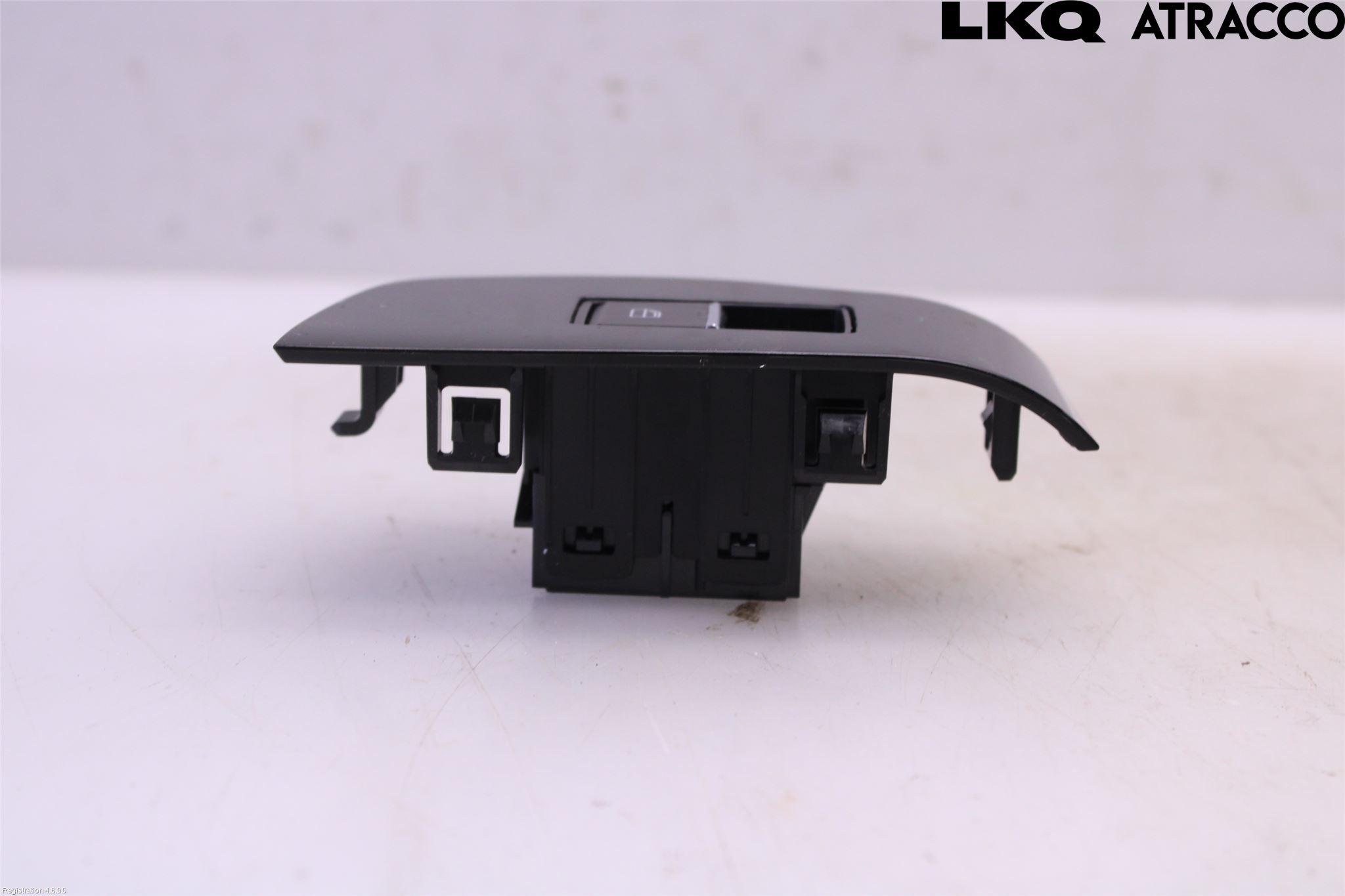 Mazda CX-30 20- Strömställare Elhiss