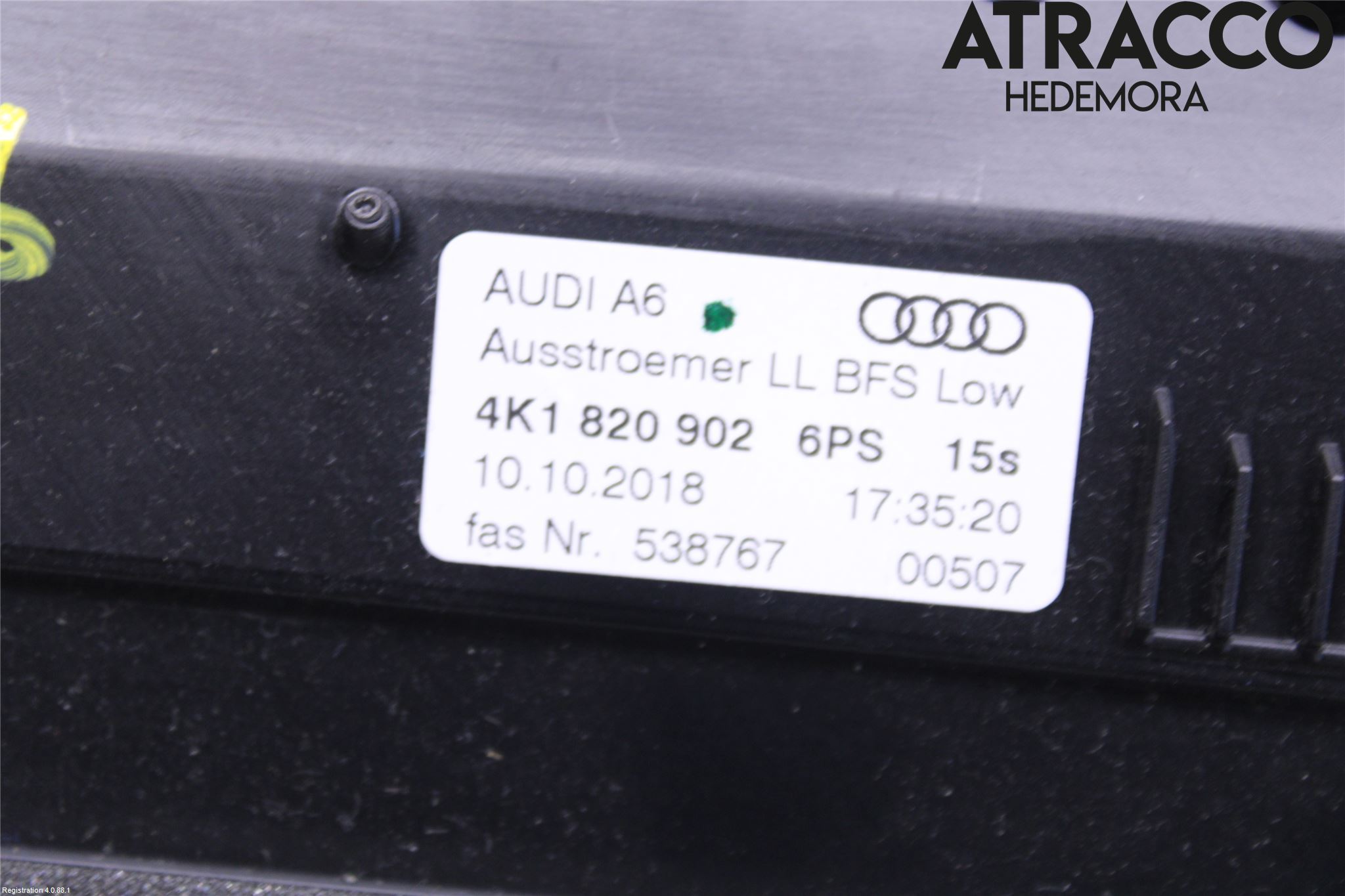 Audi A6 F2/C8 19- Defrosterkanal-Munstycke