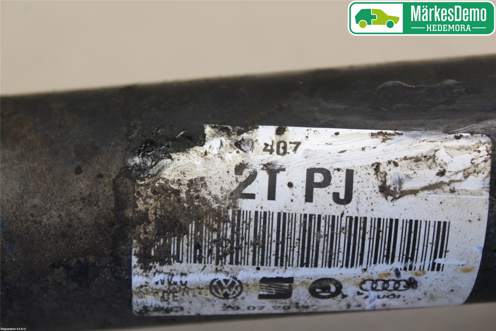 Volkswagen VW PASSAT 11-14 Drivaxel Fram Höger