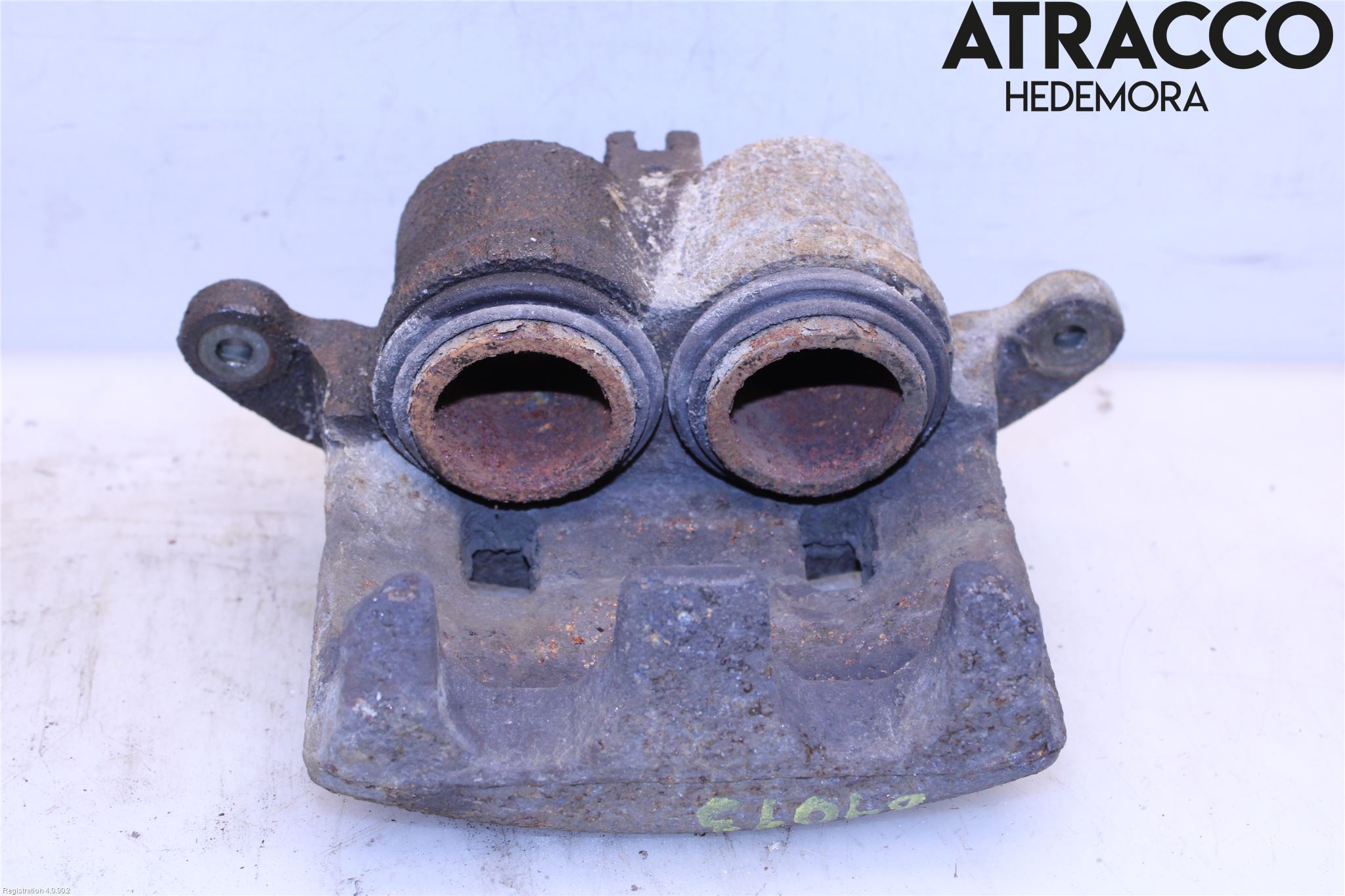 Nissan NAVARA 05-16 Bromsok Fram Vänster