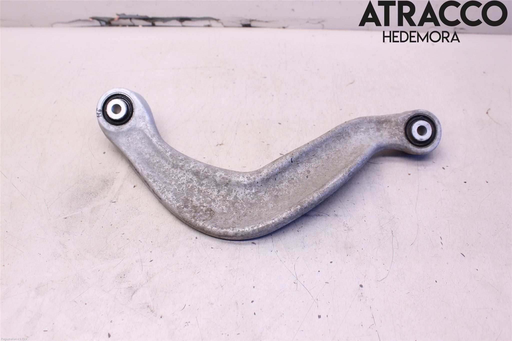 Audi A4 12-15 Bärarm Bak Övre Höger