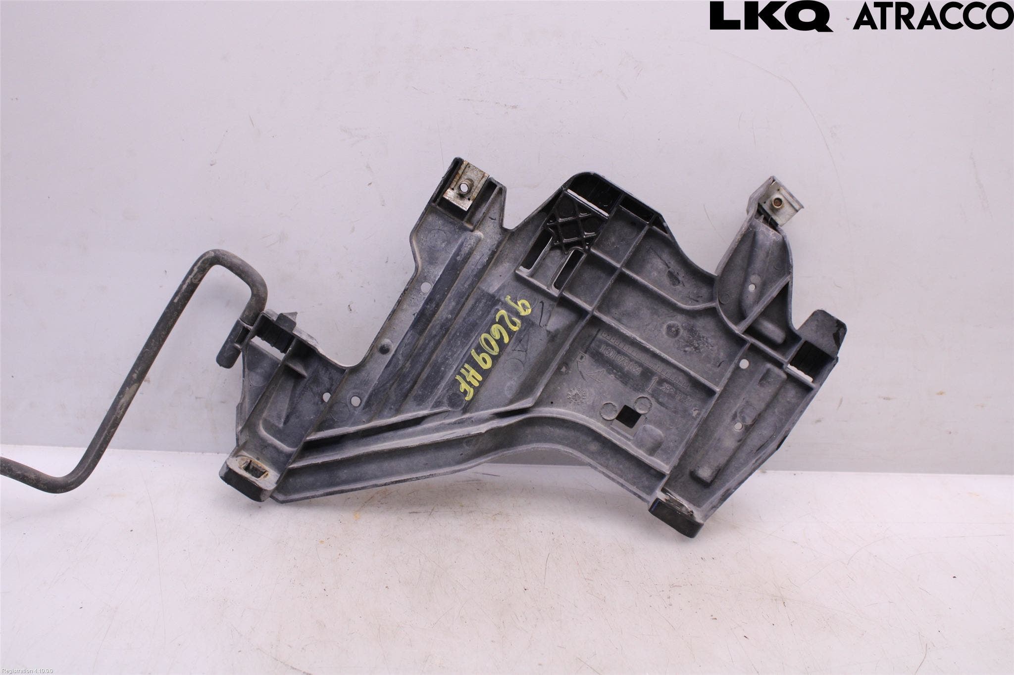 Audi A4/S4 08-11 Strålkast Fästsarg