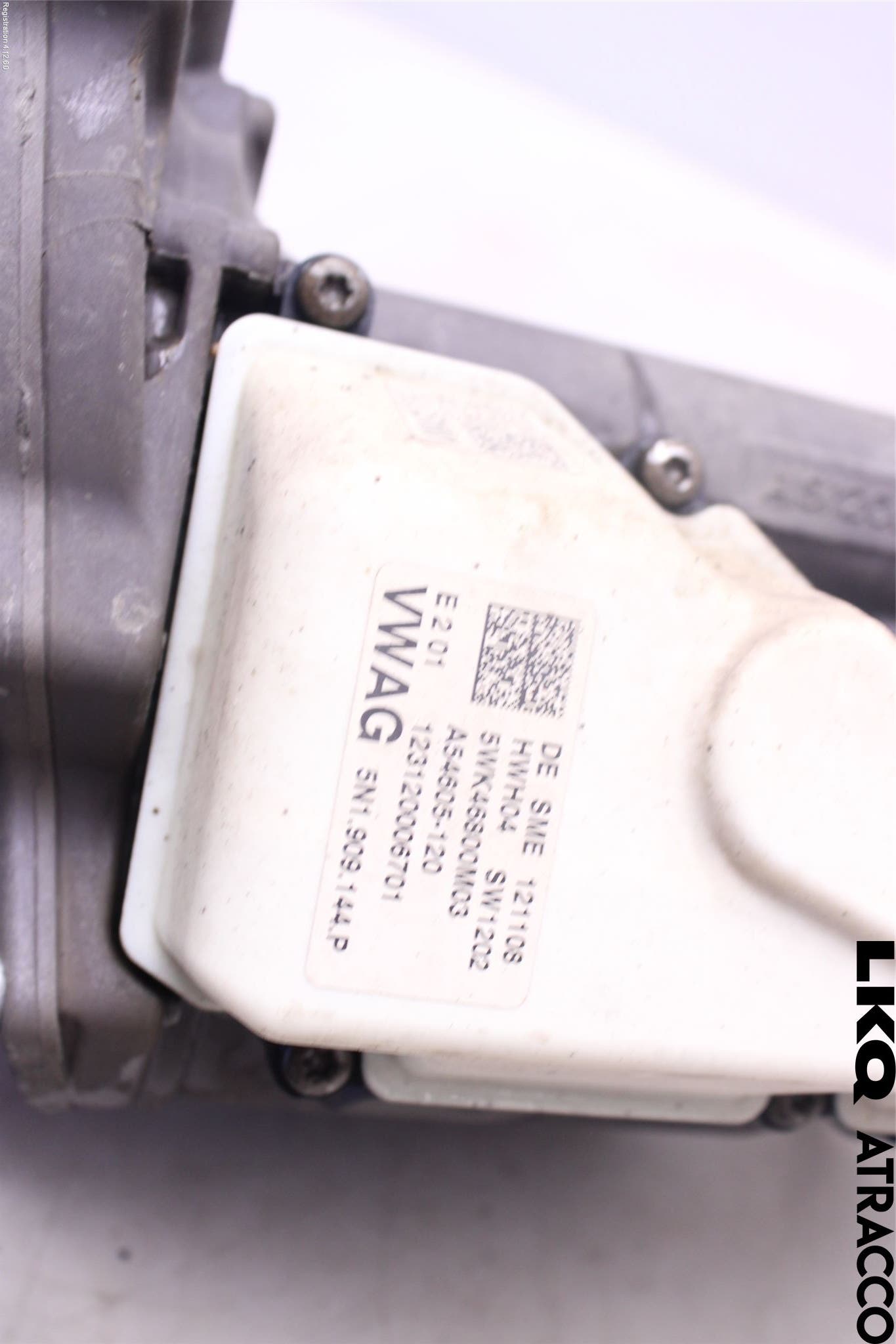 Volkswagen VW PASSAT 11-14 Styrväxel-Snäcka Elektrisk