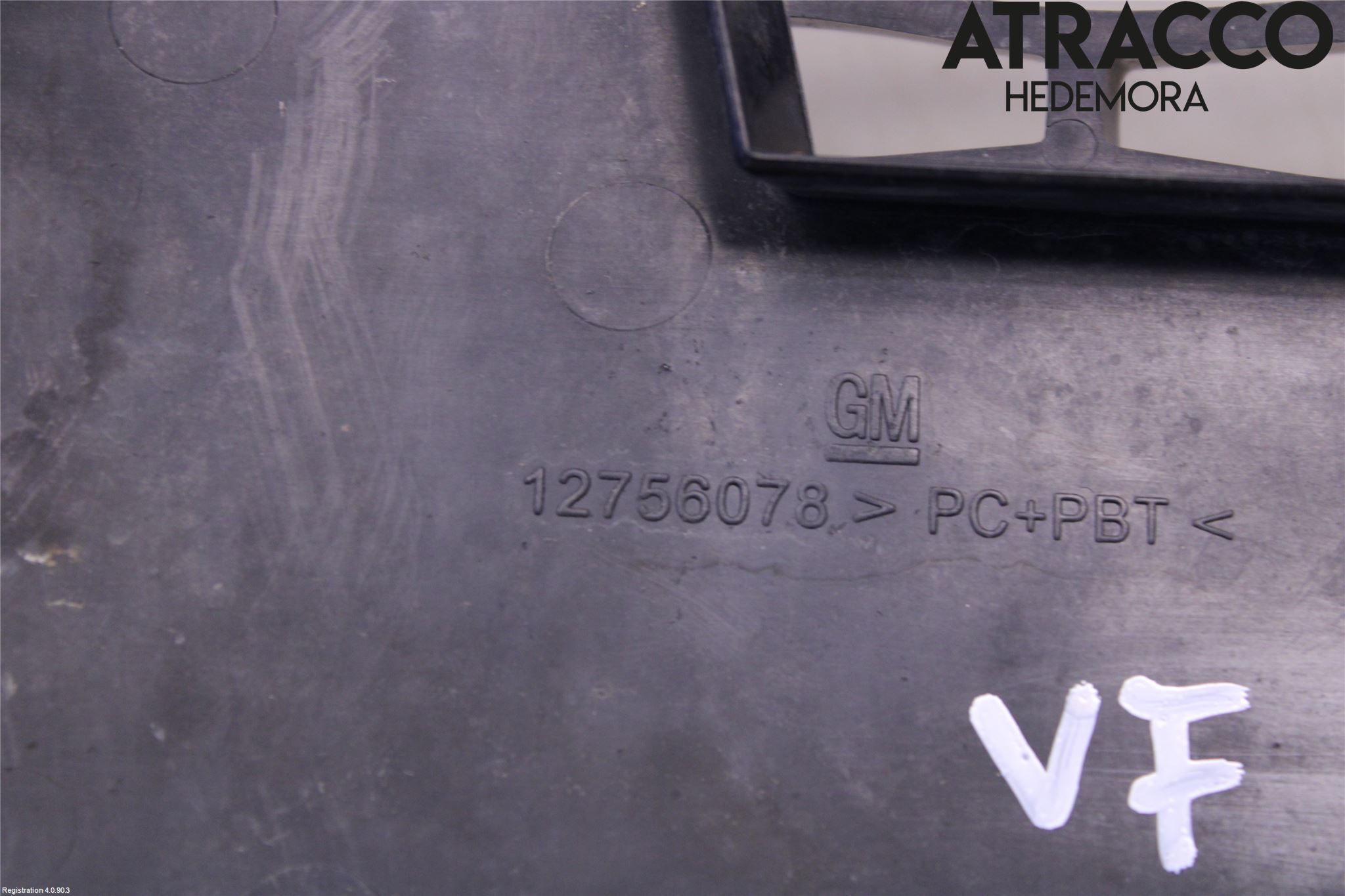 Saab 9-5     06-10 Dimljussarg Fram