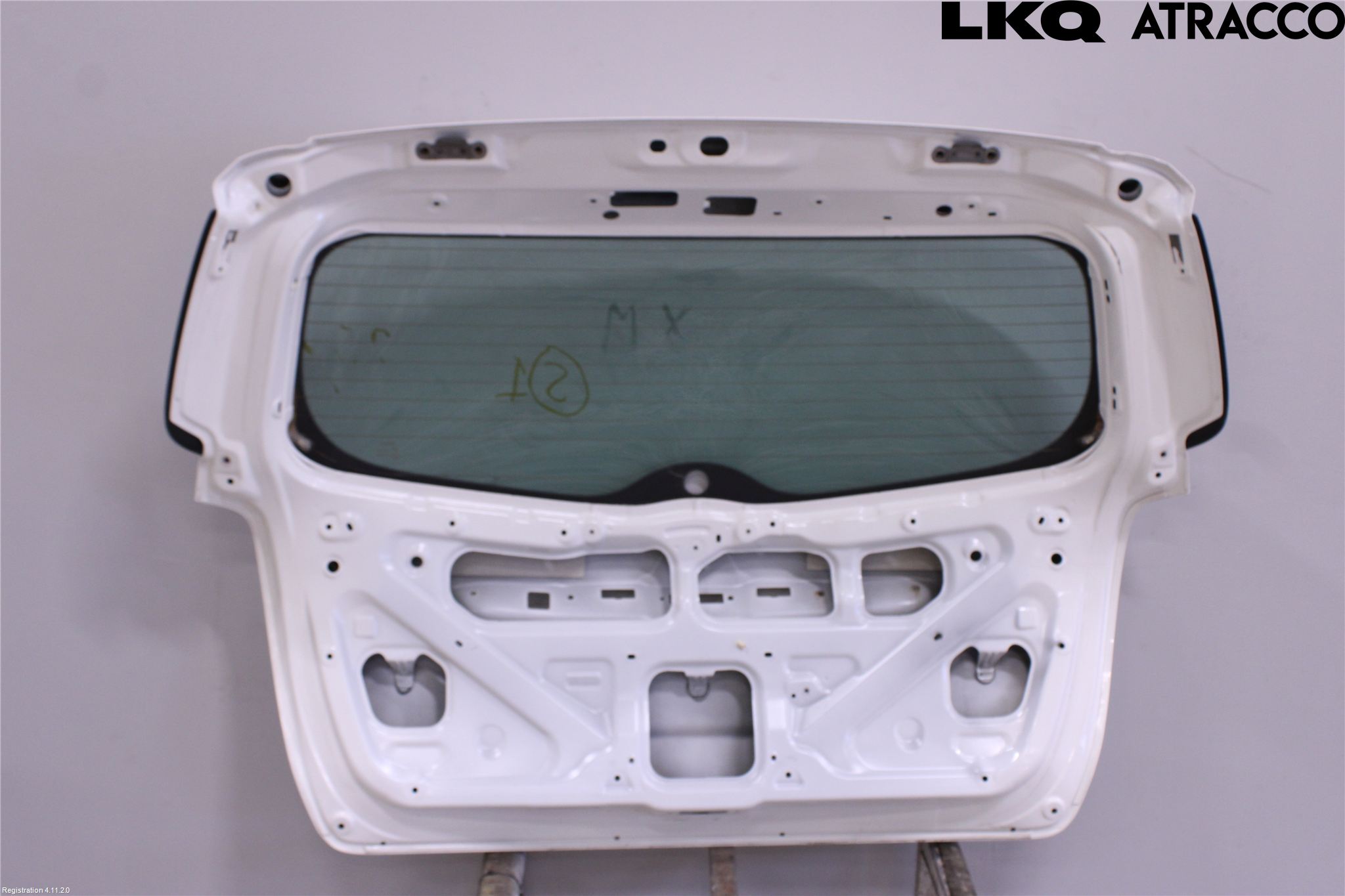 Toyota VERSO 09-18 Baklucka Kombi