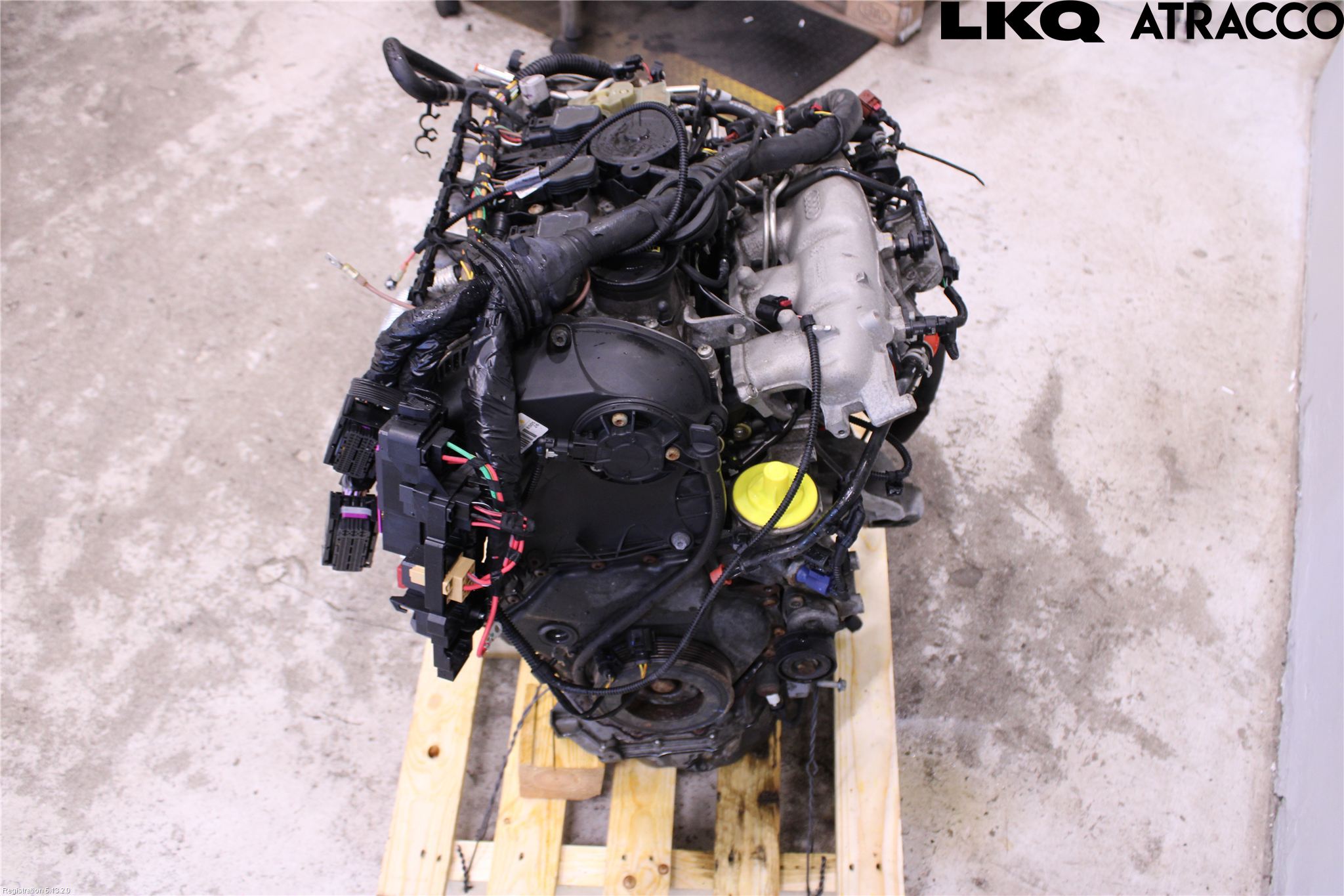Audi A4 12-15 Motor Bensin