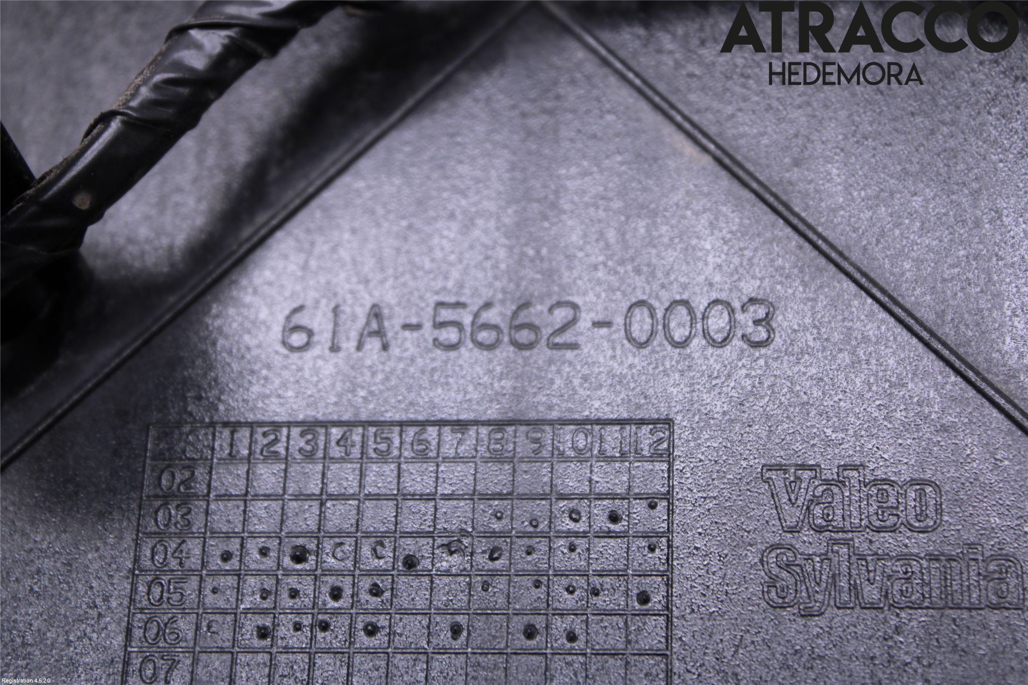 Cadillac SRX Skylthållare