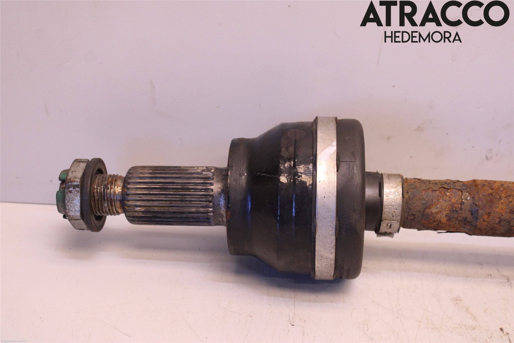 Jaguar XE (X760) 15-24 Drivaxel Bak Höger