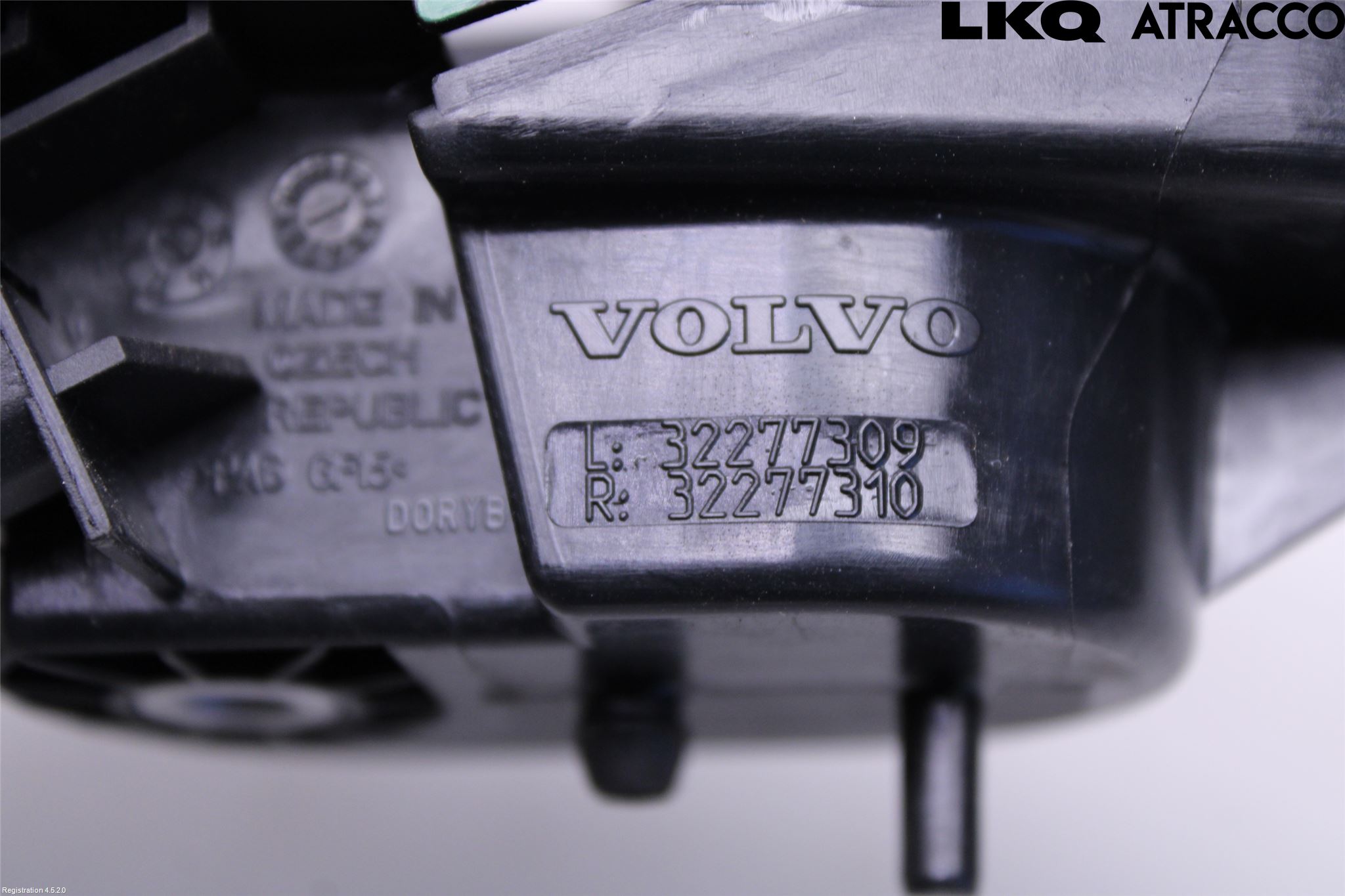 Volvo V60 CROSS COUNTRY 19- Huvlås Wire-Spak