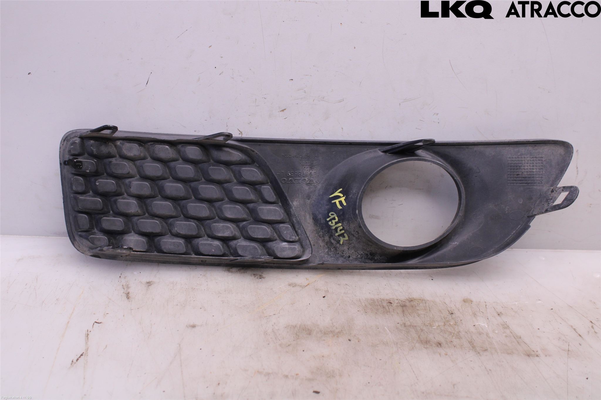 Volvo V70 08-13 Dimljussarg Fram