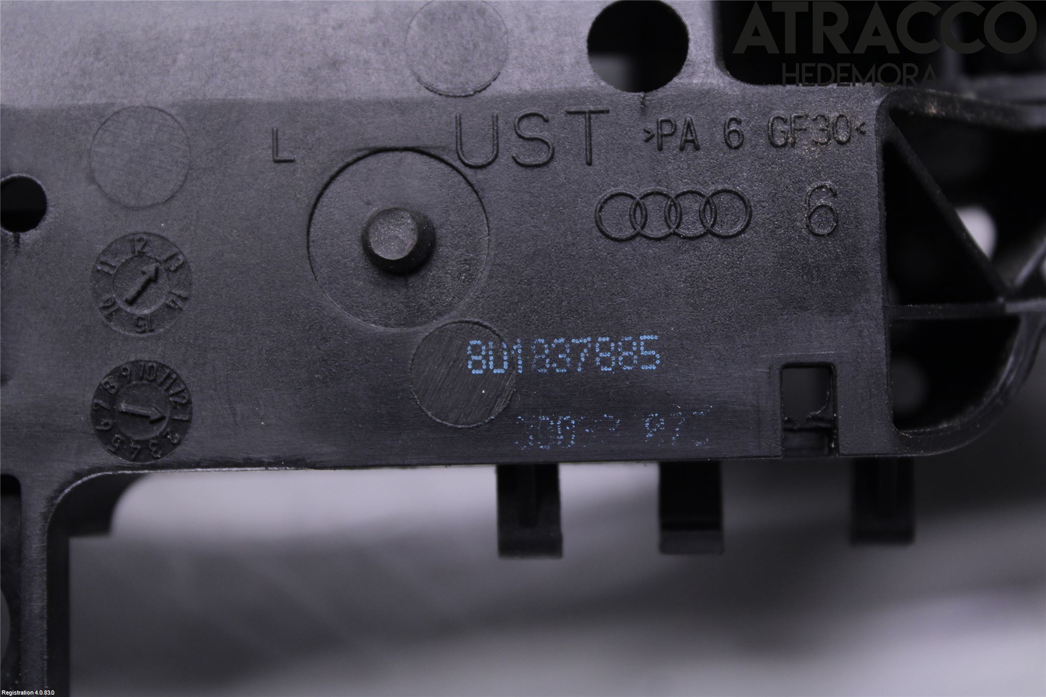 Audi Q3 8U 12-18 Dörrhandtag Yttre Vä