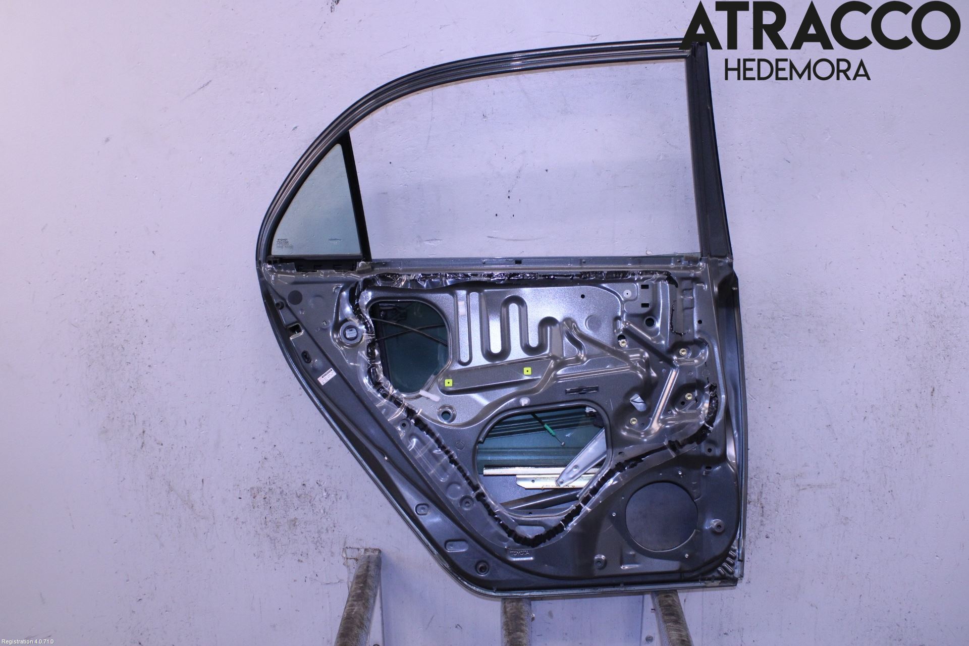 Toyota COROLLA 02-07 Dörr Bak Vänster