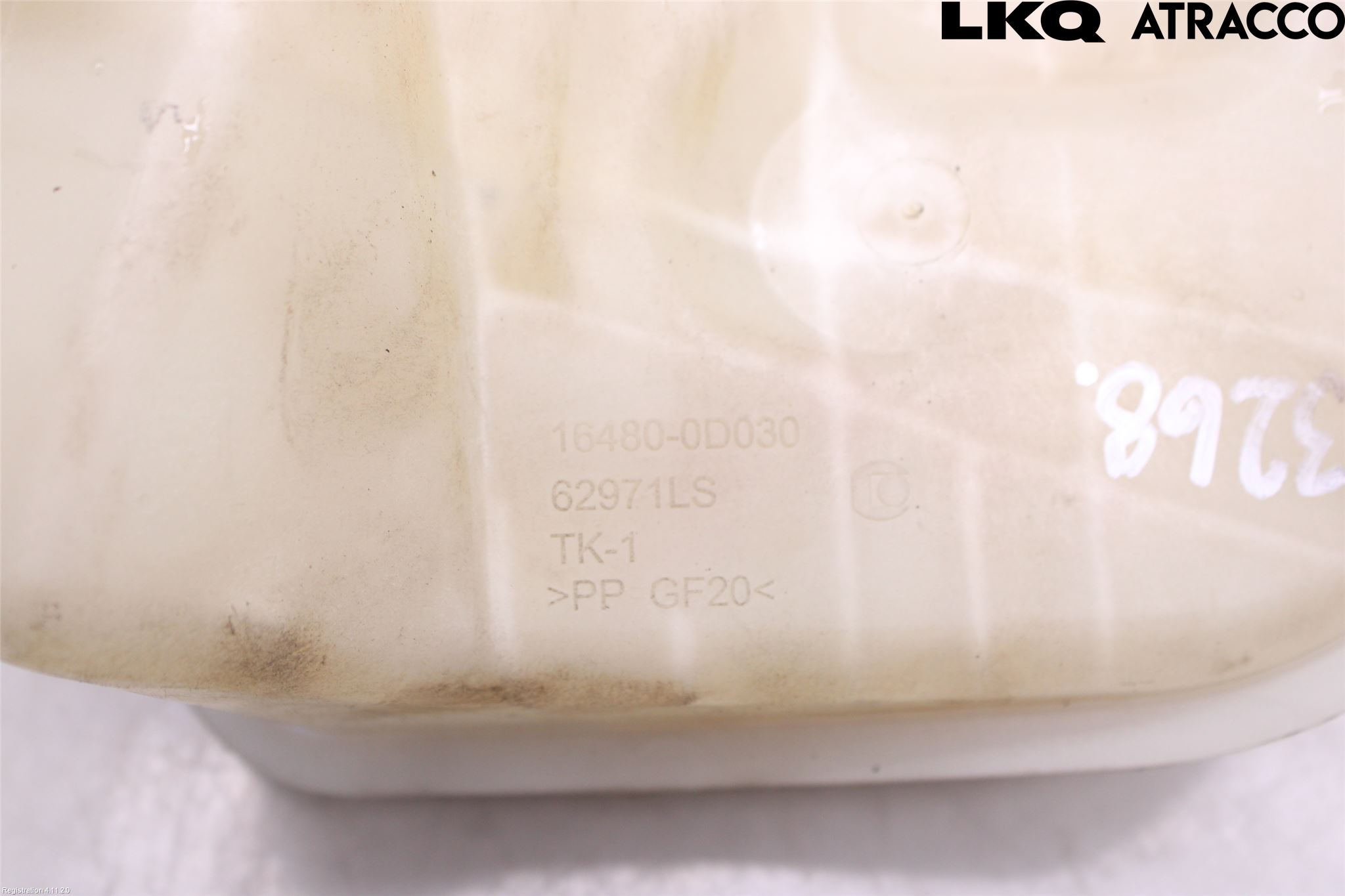 Toyota VERSO 09-18 Expansionstank