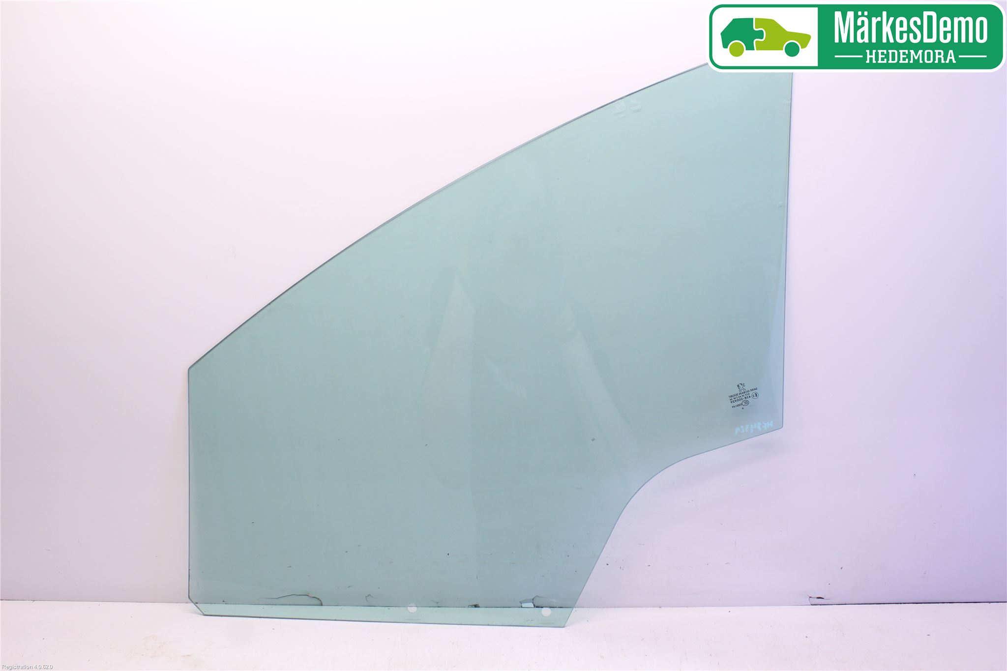 Peugeot 3008 09-16 Dörruta Fram Höger