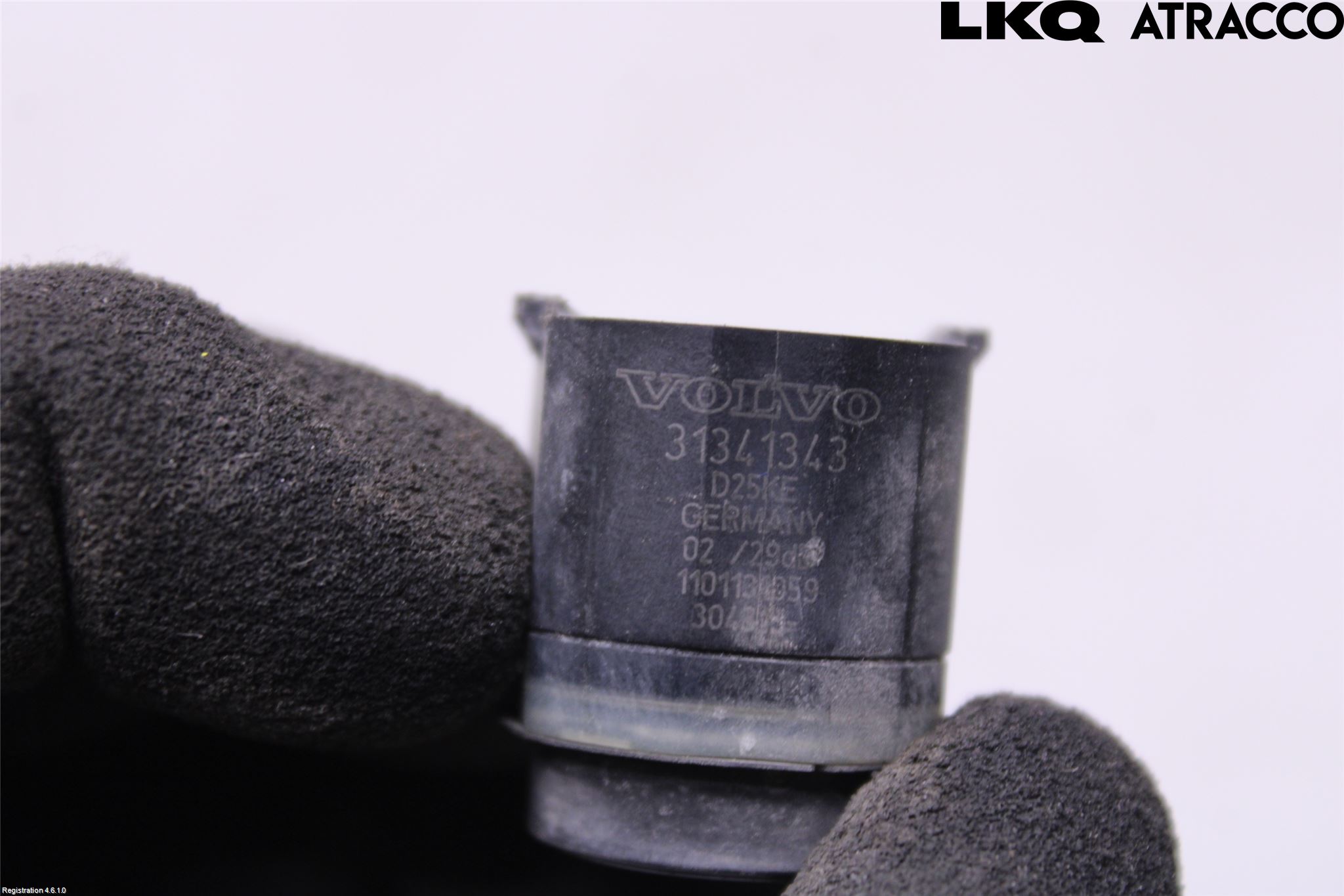 Volvo V40 12-19 Parkeringshjälp Backsensor