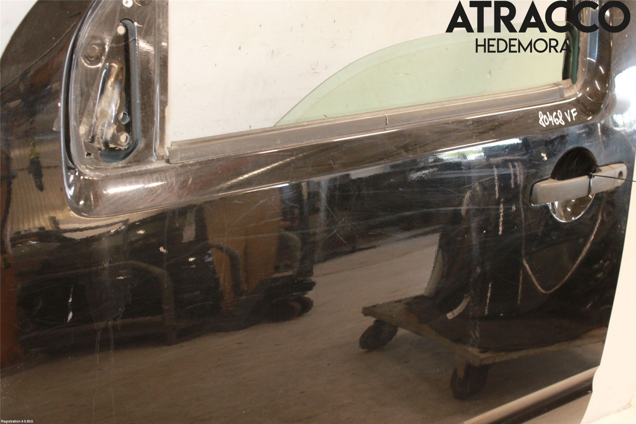 Nissan NAVARA 05-16 Dörr Fram Vänster