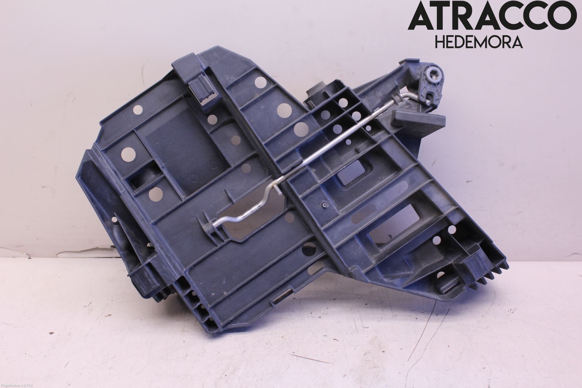 Porsche CAYENNE 03- Strålkast Fästsarg