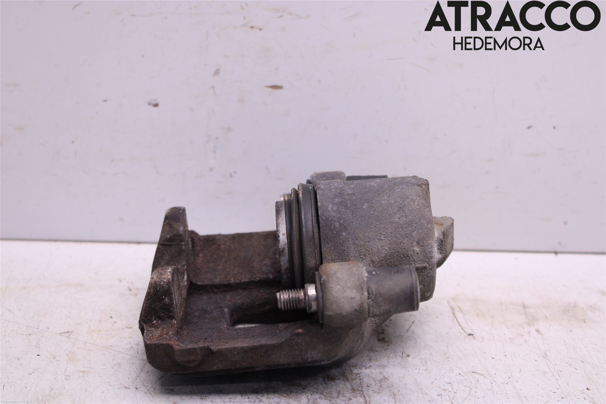 Alfa 33 Bromsok Fram Höger