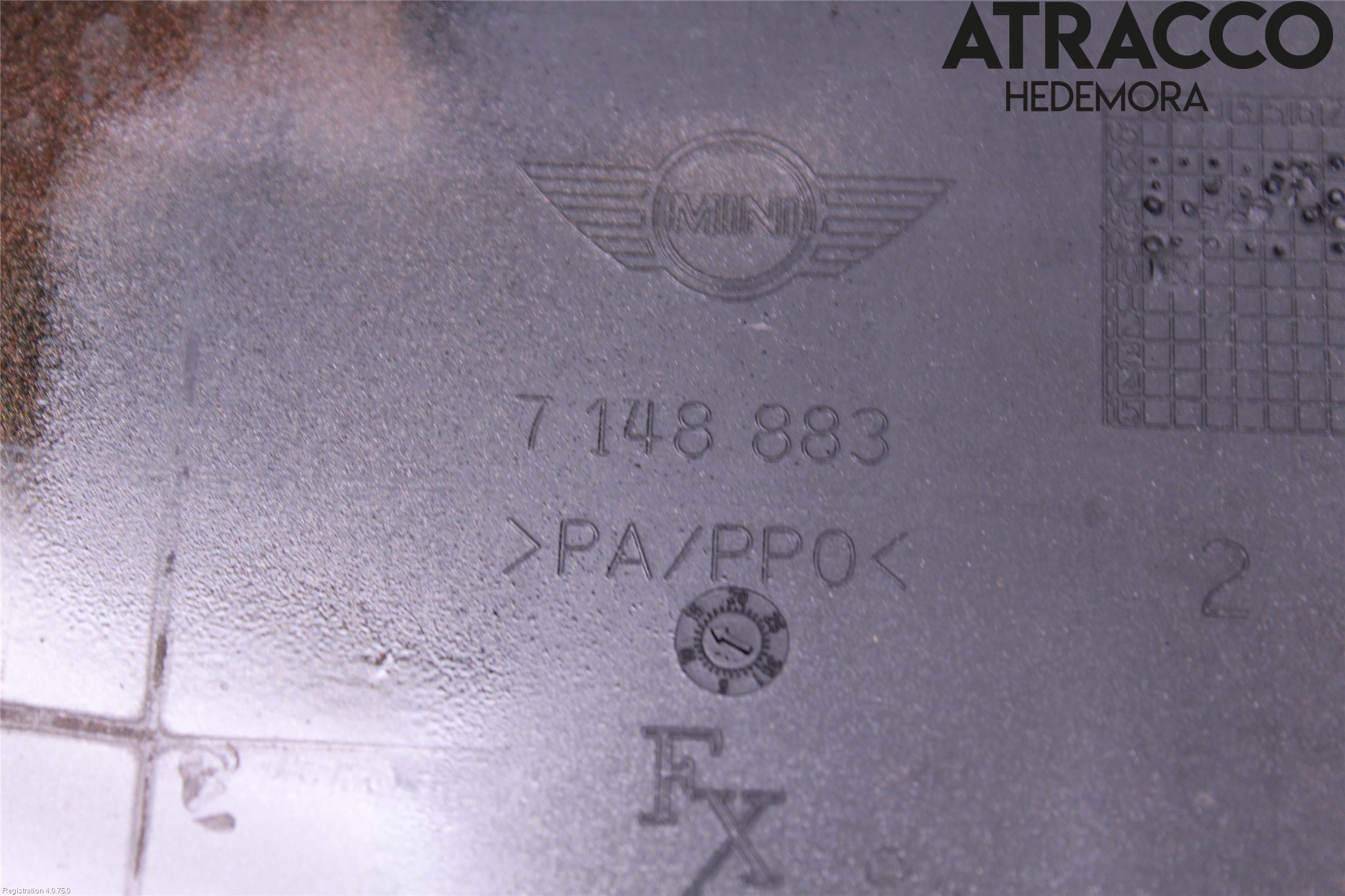 Mini CLUBMAN R55 06-14 Tanklucka