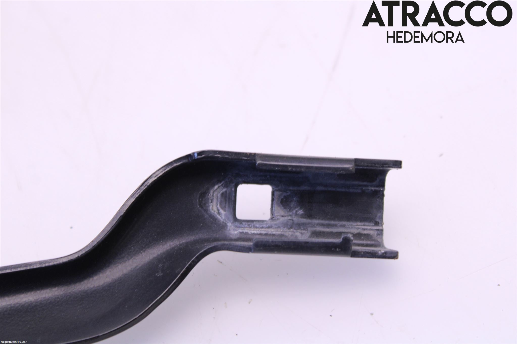 BMW 5 G30/G31/F90 17-23 Torkararm Armar Vindruta