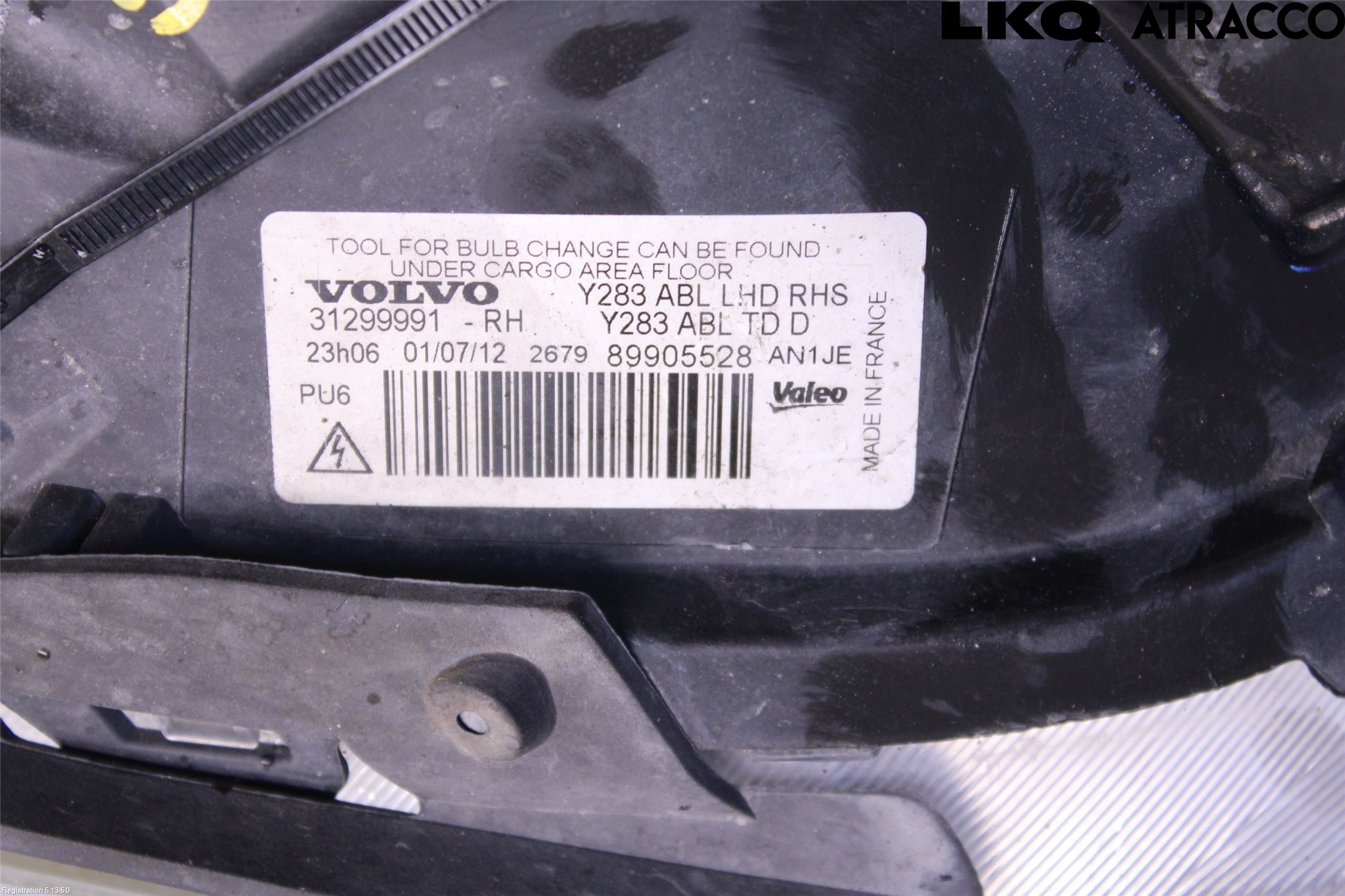 Volvo V60 11-13 Strålkastare Höger