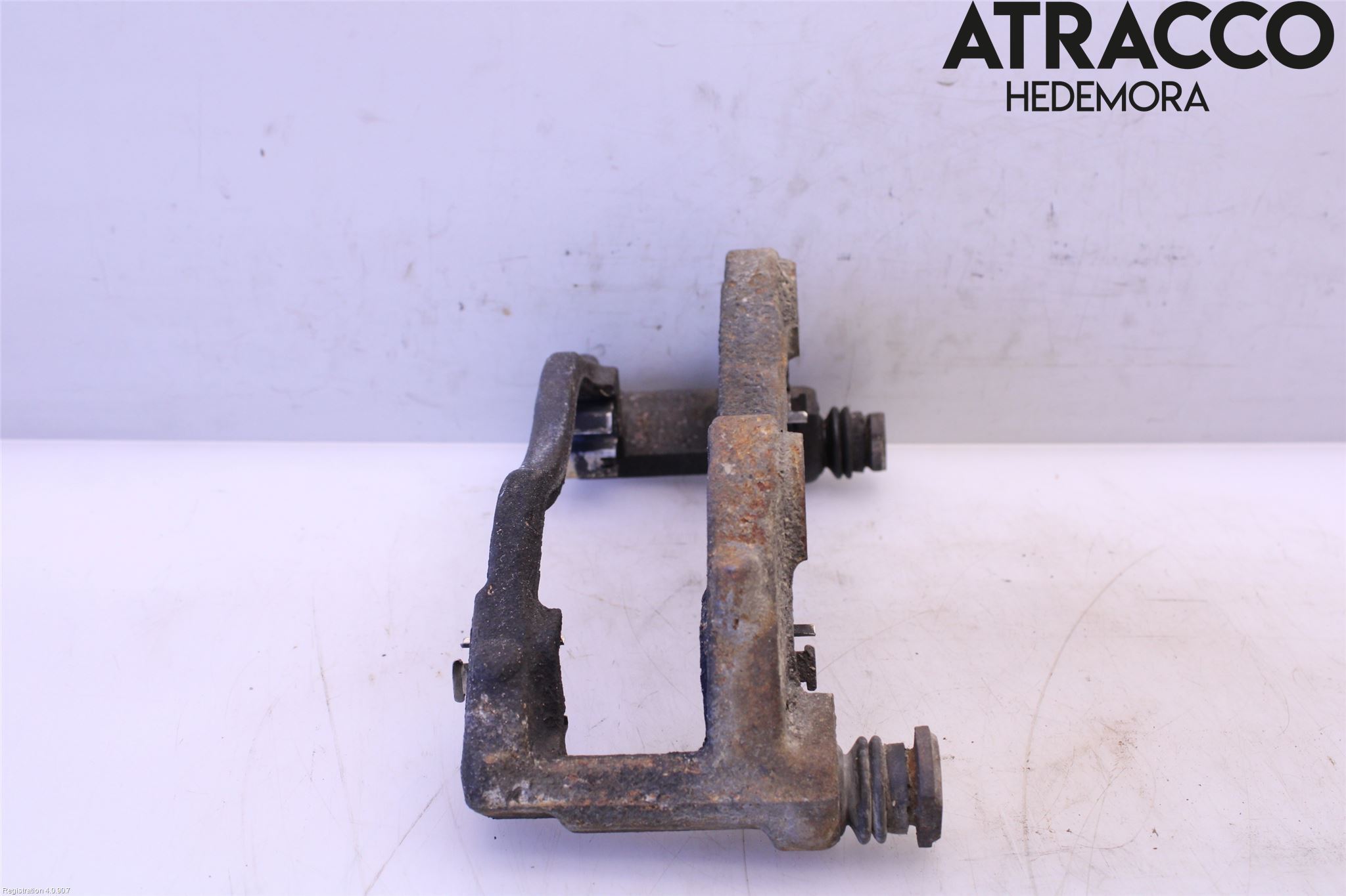 Ford TRANSIT SKÅP/BUSS 14-22 Bromsokshållare