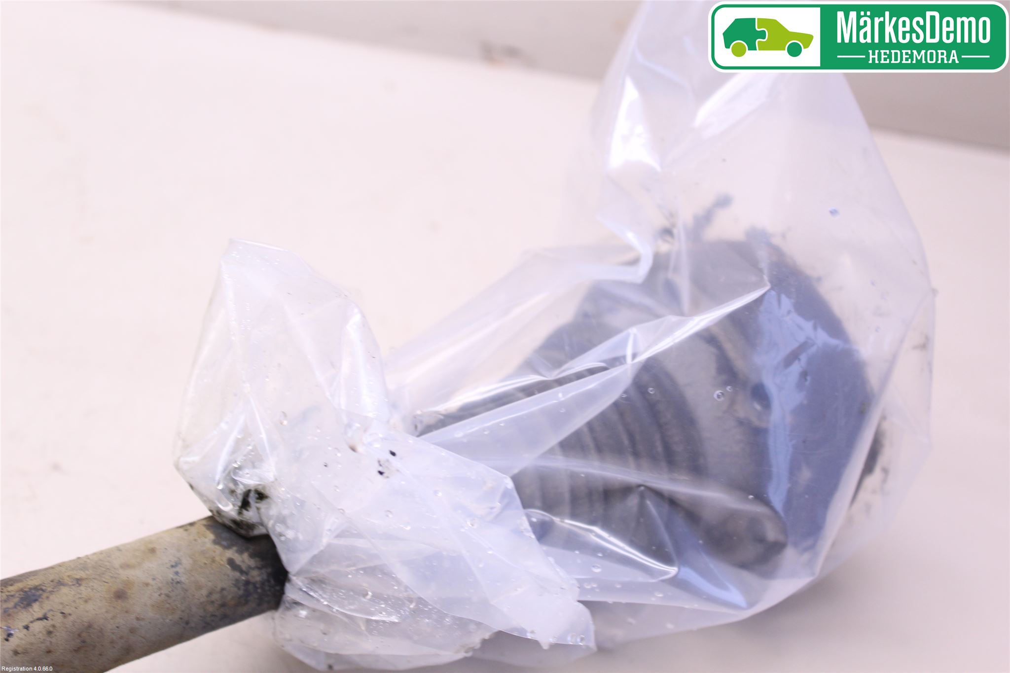 Volkswagen VW PASSAT CC 08-16 Drivaxel Bak Vänster