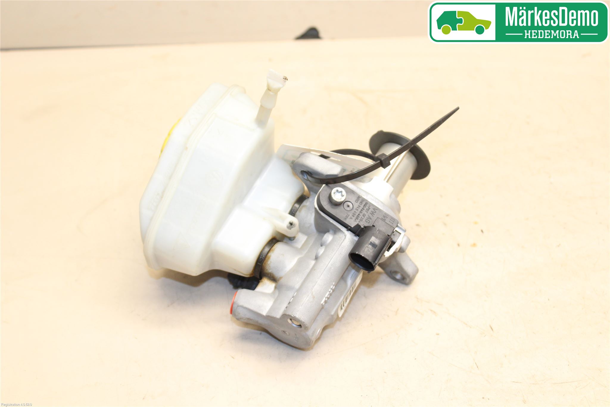 Volkswagen VW TOUAREG 7P 11-18 Broms Huvudcylinder