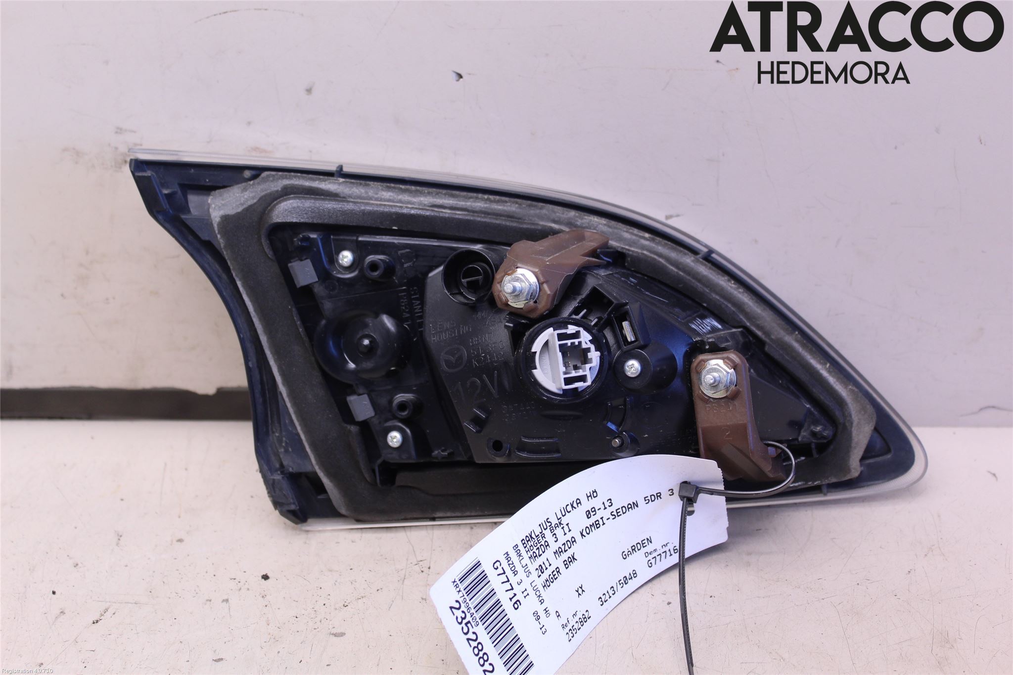 Mazda 3 II 09-13 Bakljus Lucka Hö