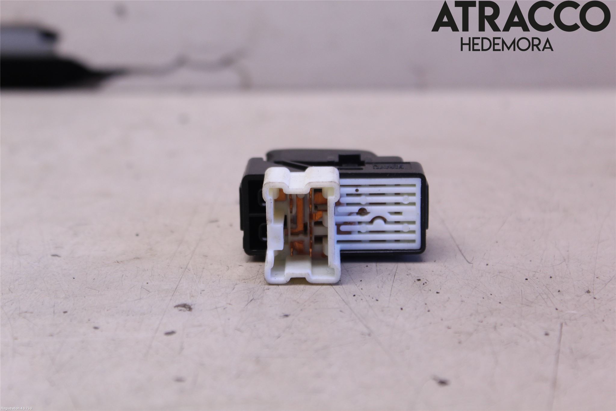 Subaru FORESTER SG 06- Strömställare Elhiss