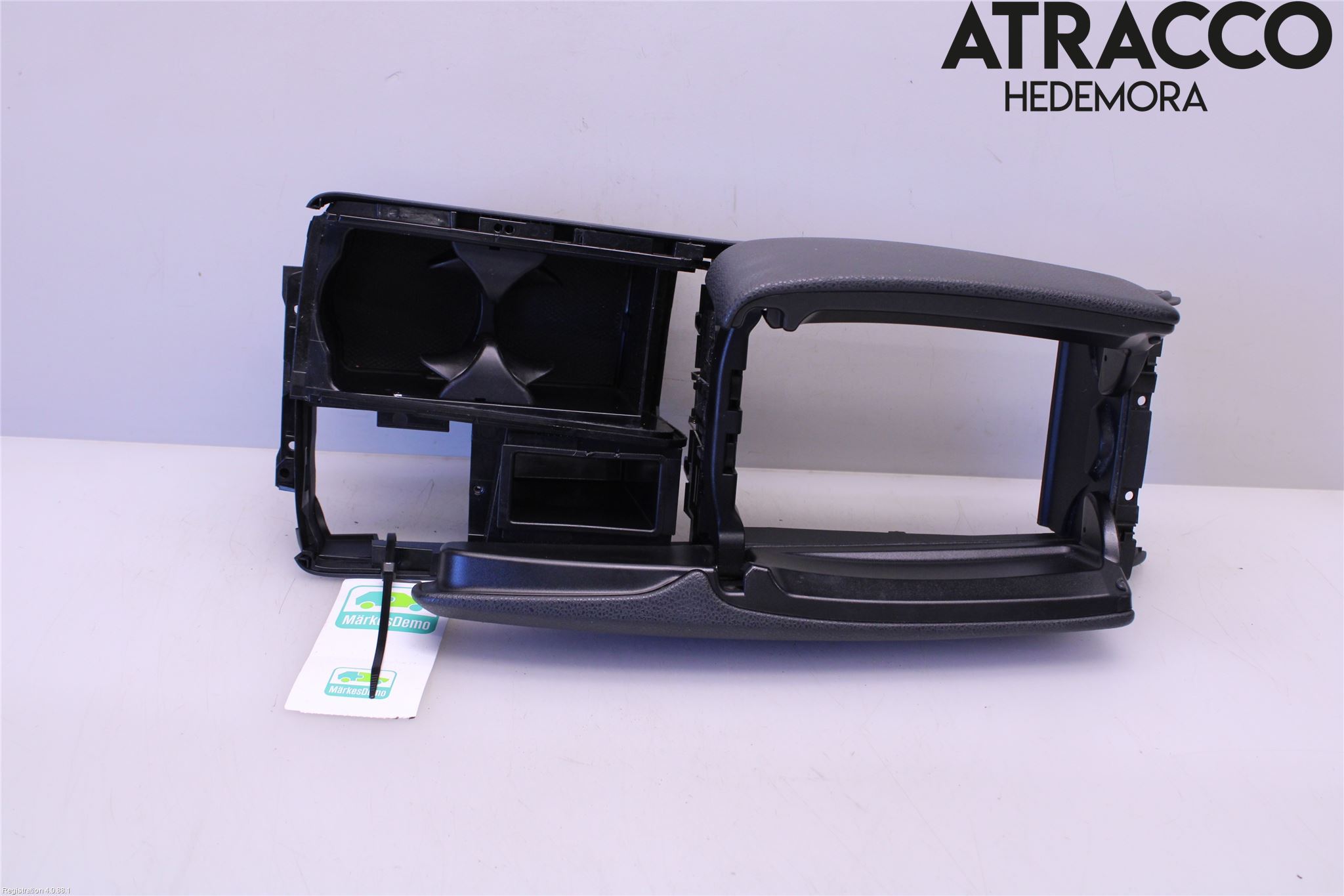 Mercedes-Benz MB C-KLASS (W204) 07-15 Inredning Armstöd