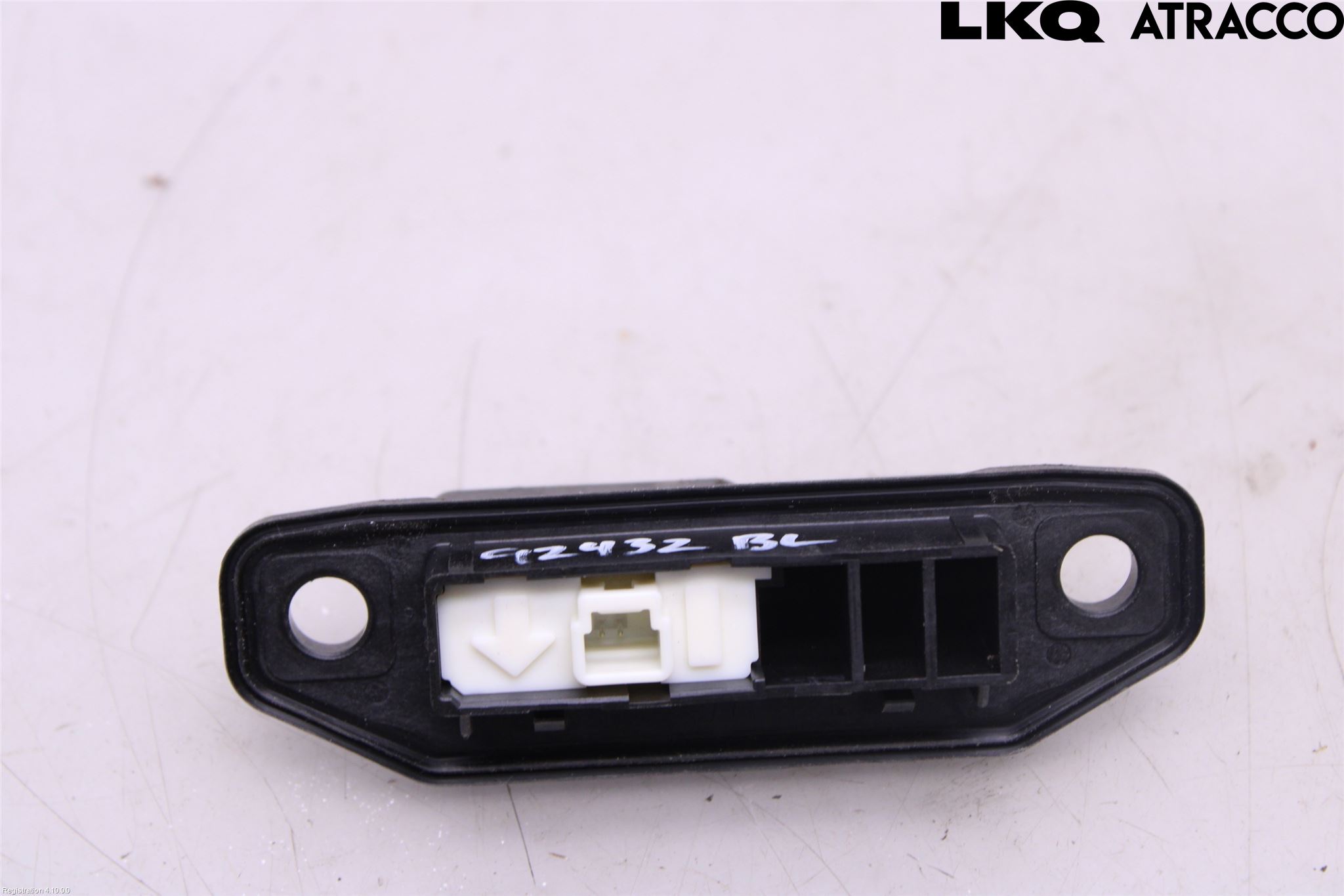 Toyota YARIS XP130 15-20 Bakluckehandtag