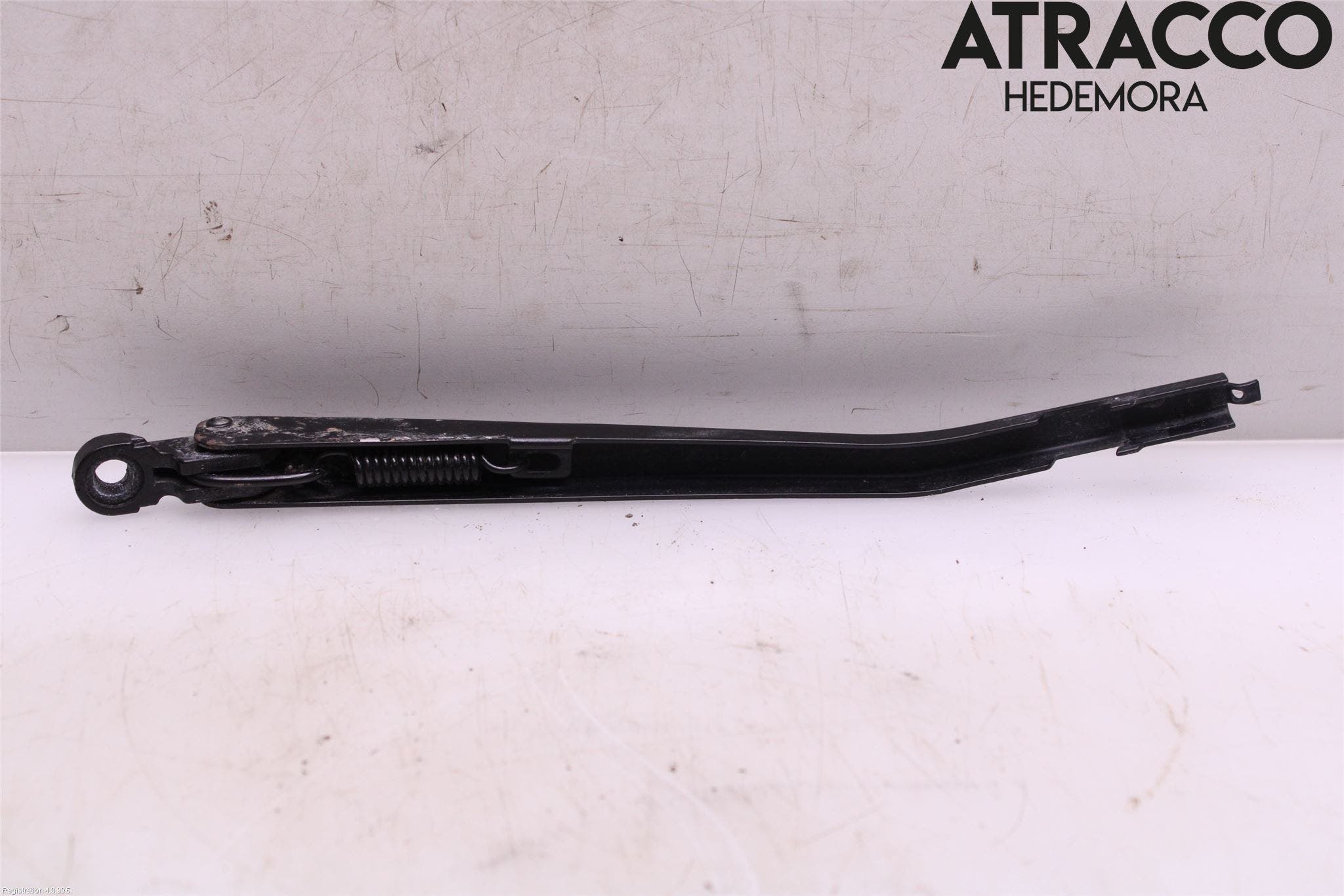 BMW 1 E87/81 5D/3D 03-11 Torkararm-Bakruta