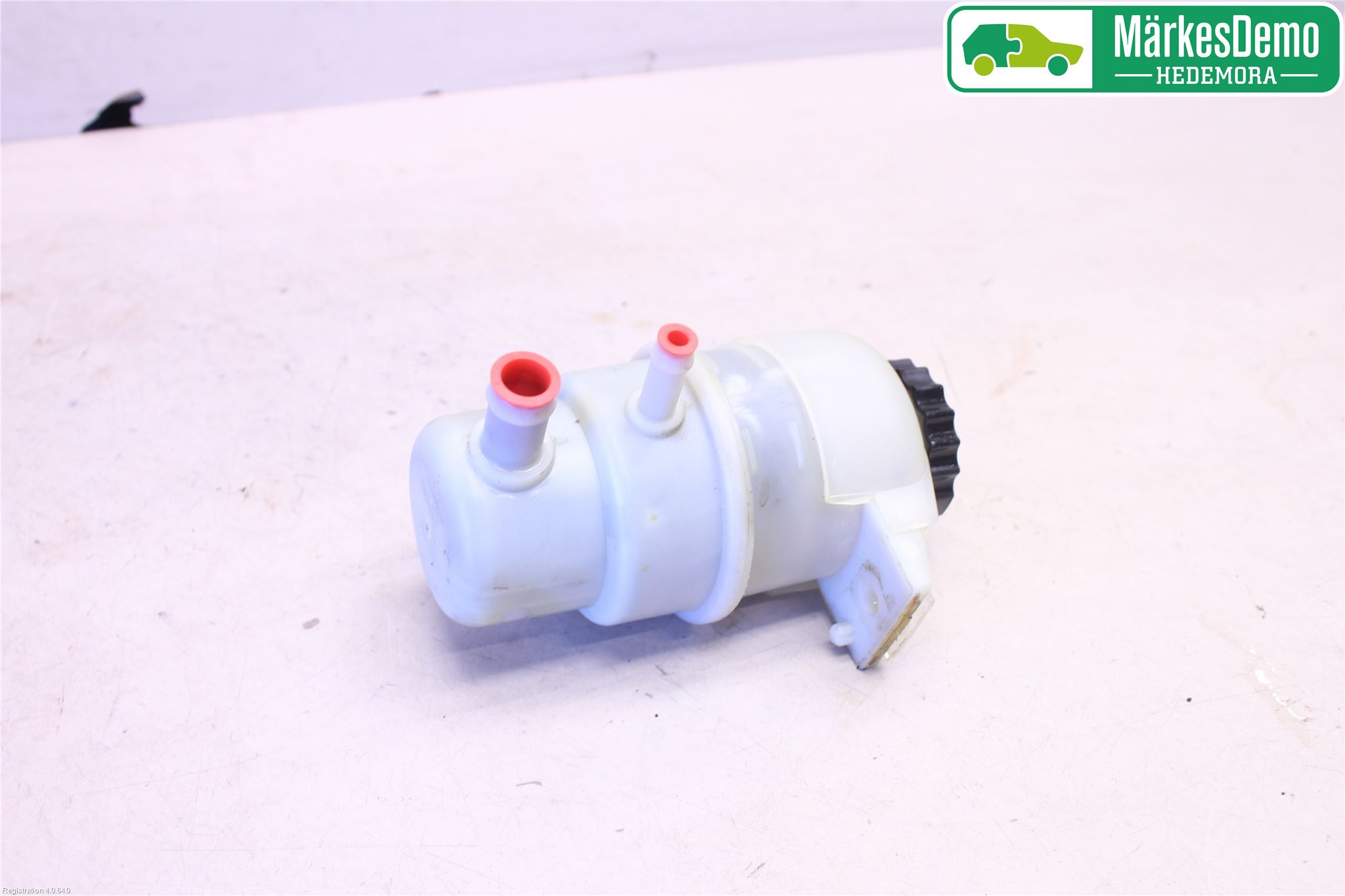 Dodge CALIBER Styrservooljebehållare