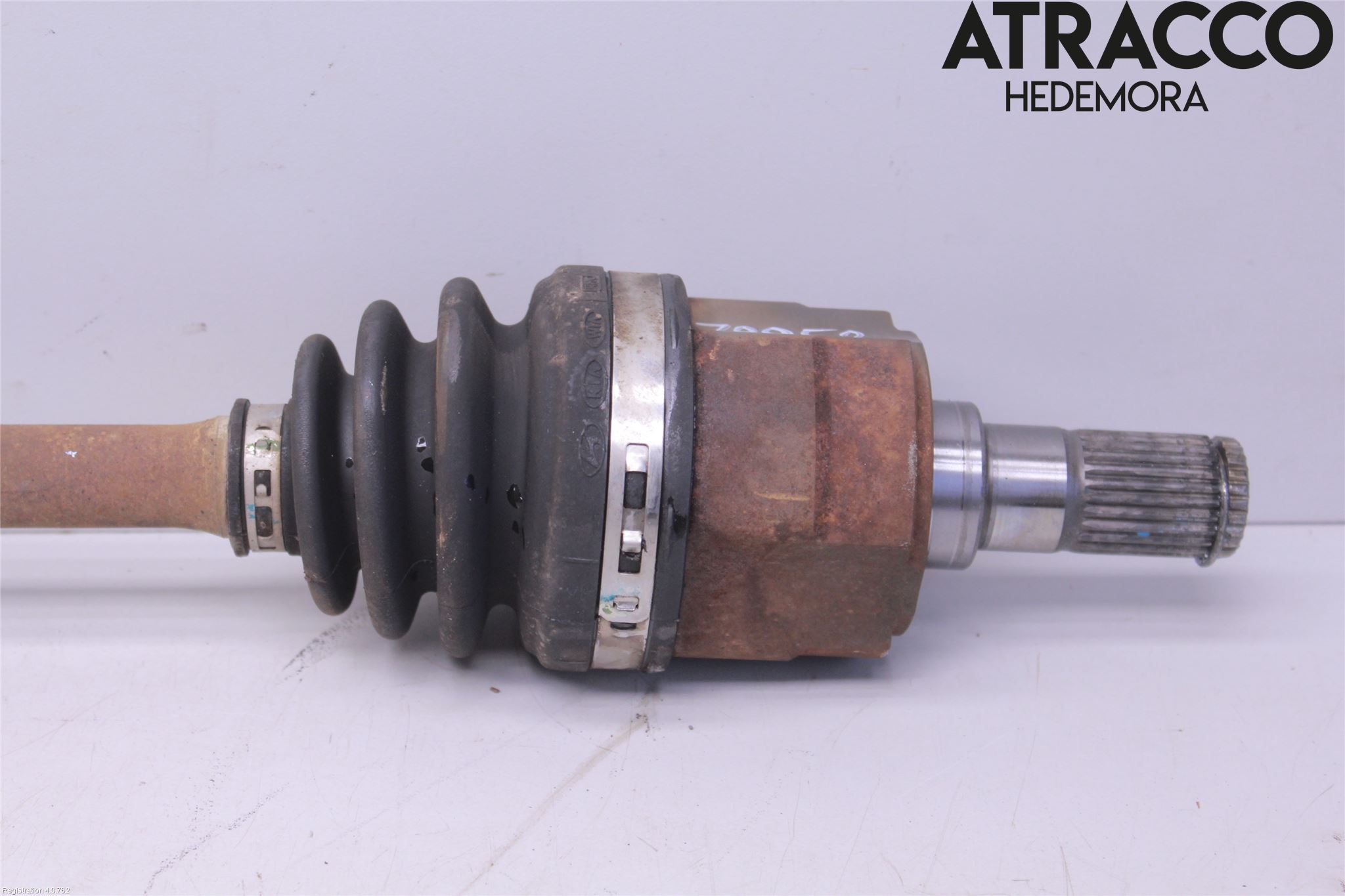 Hyundai i20 PB 09-14 Drivaxel Fram Vänster