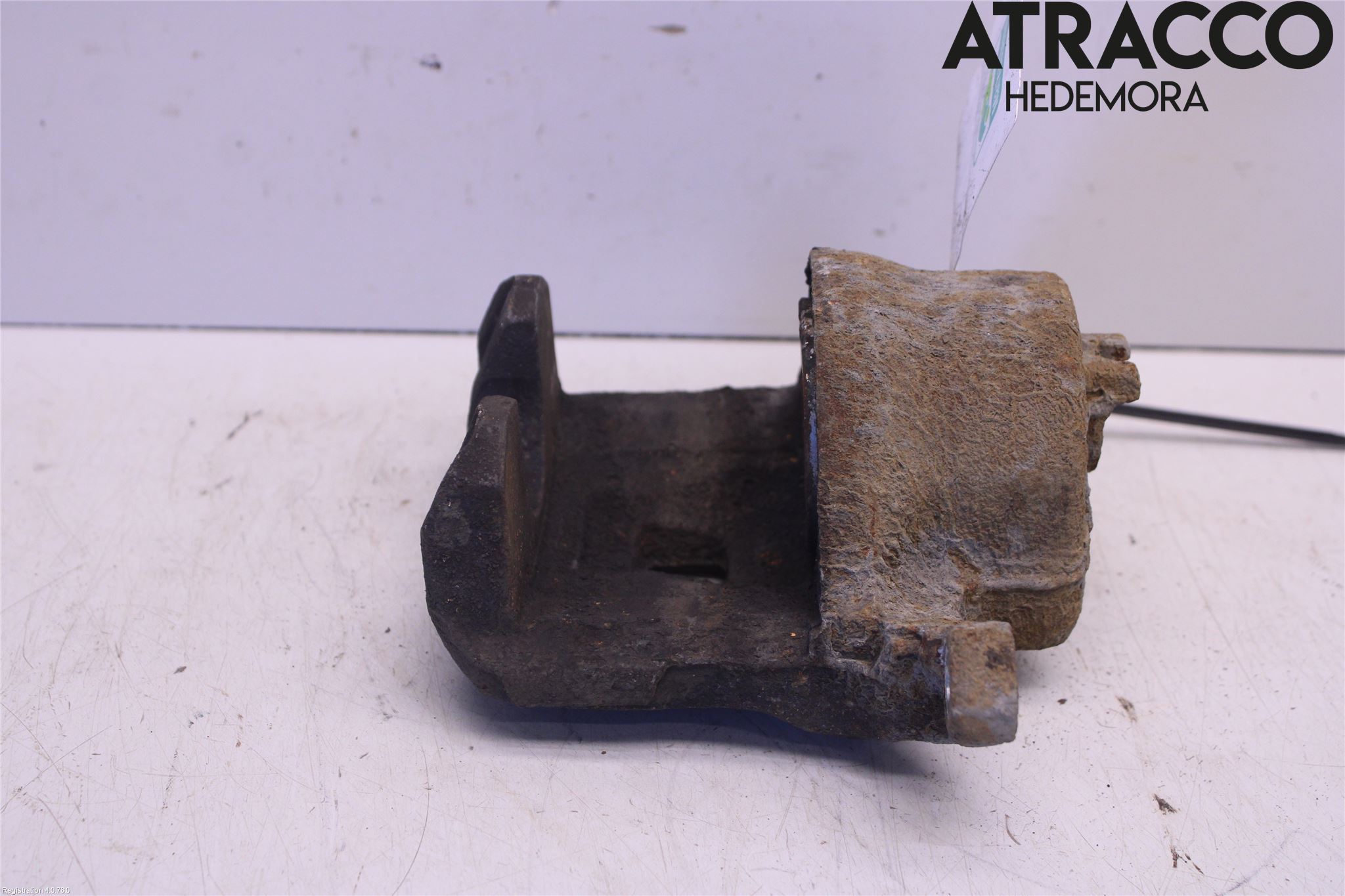 Nissan JUKE 14-19 Bromsok Fram Vänster