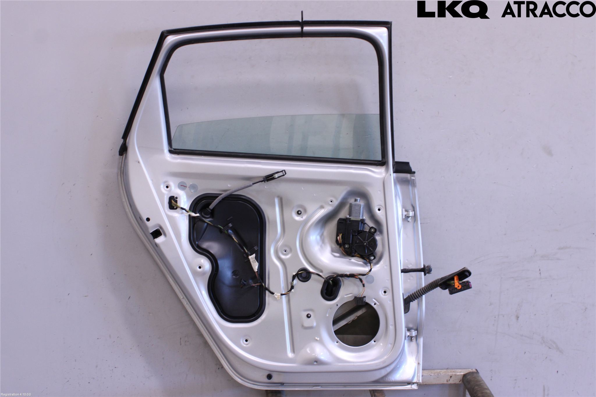 Volkswagen VW POLO 10-17 Dörr Bak Vänster