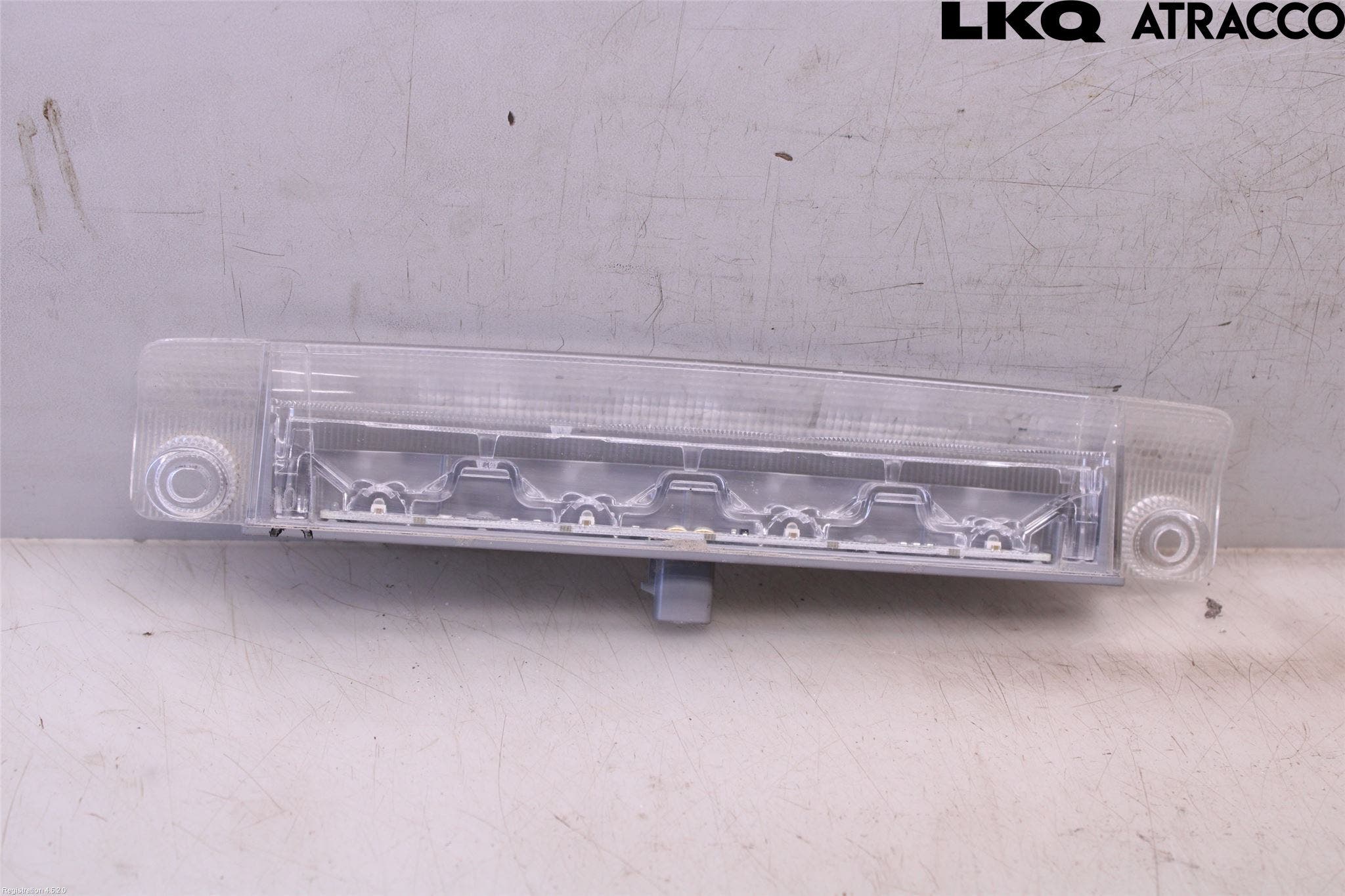 Toyota YARIS CROSS XP21 21- Bromsljus Bakruta