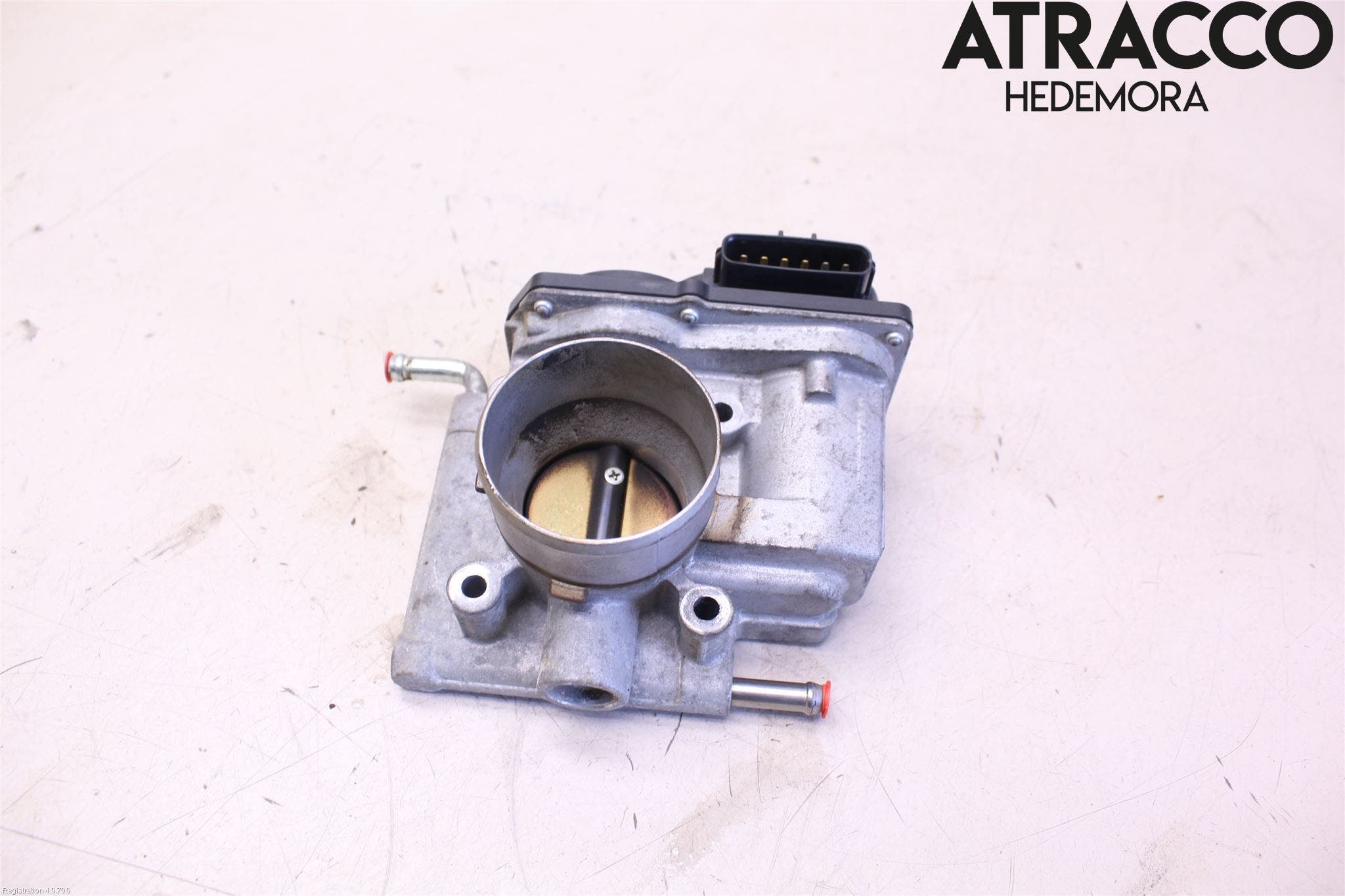 Mazda 2 (DE) 08-15 Injspjällhus