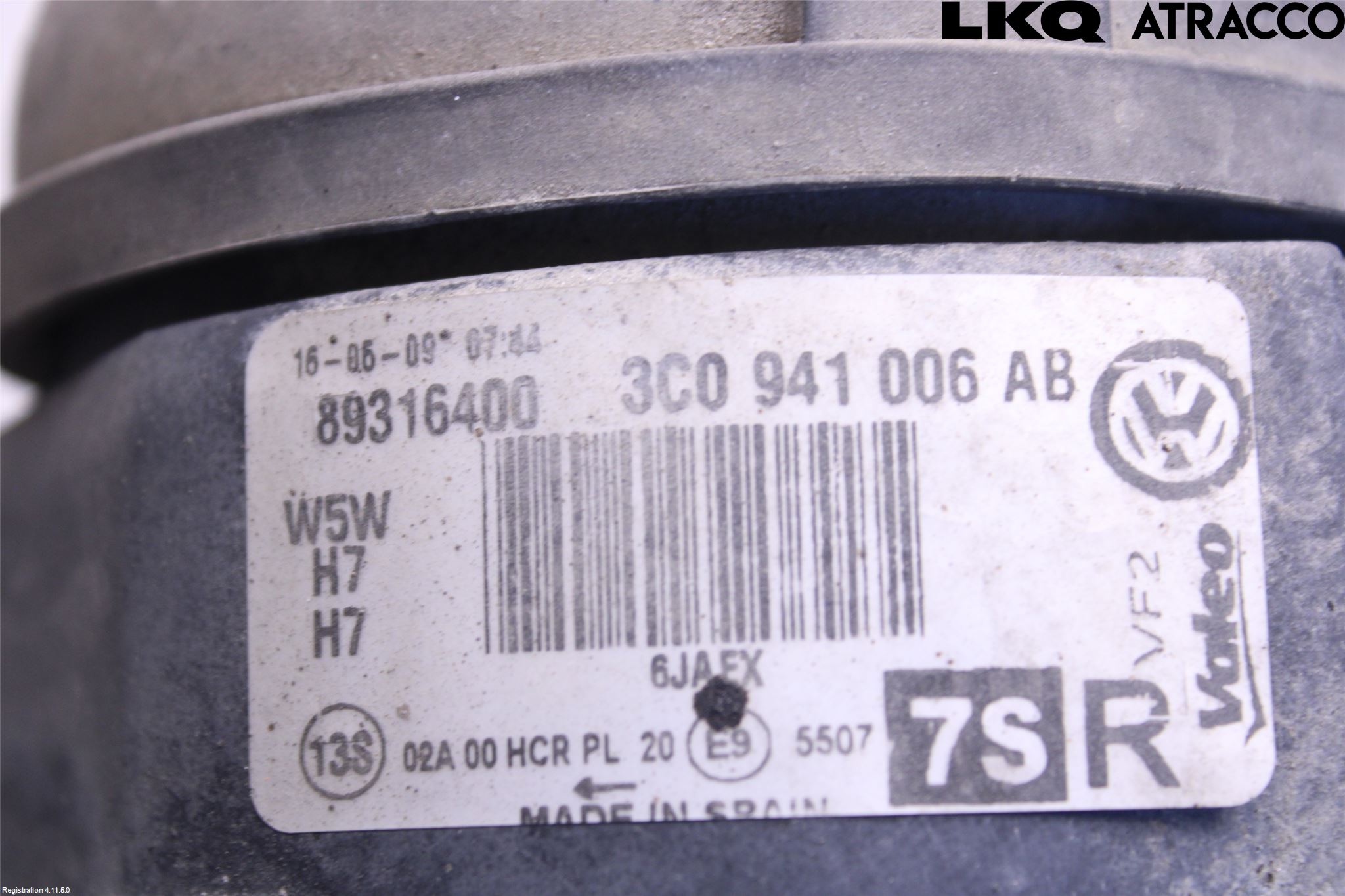 Volkswagen VW PASSAT 05-11 Strålkastare Höger