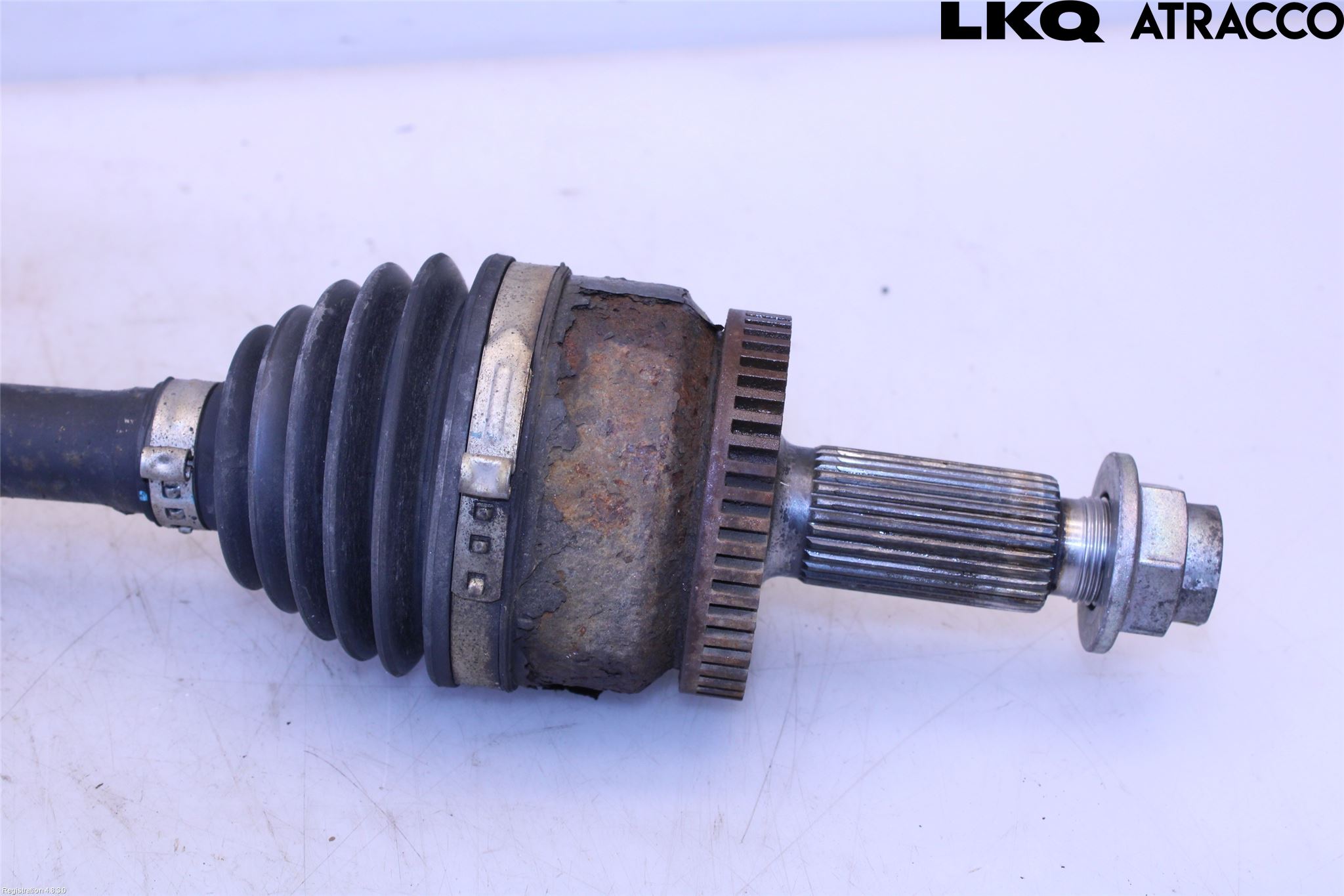 Kia SPORTAGE (QL) 16-21 Drivaxel Fram Vänster