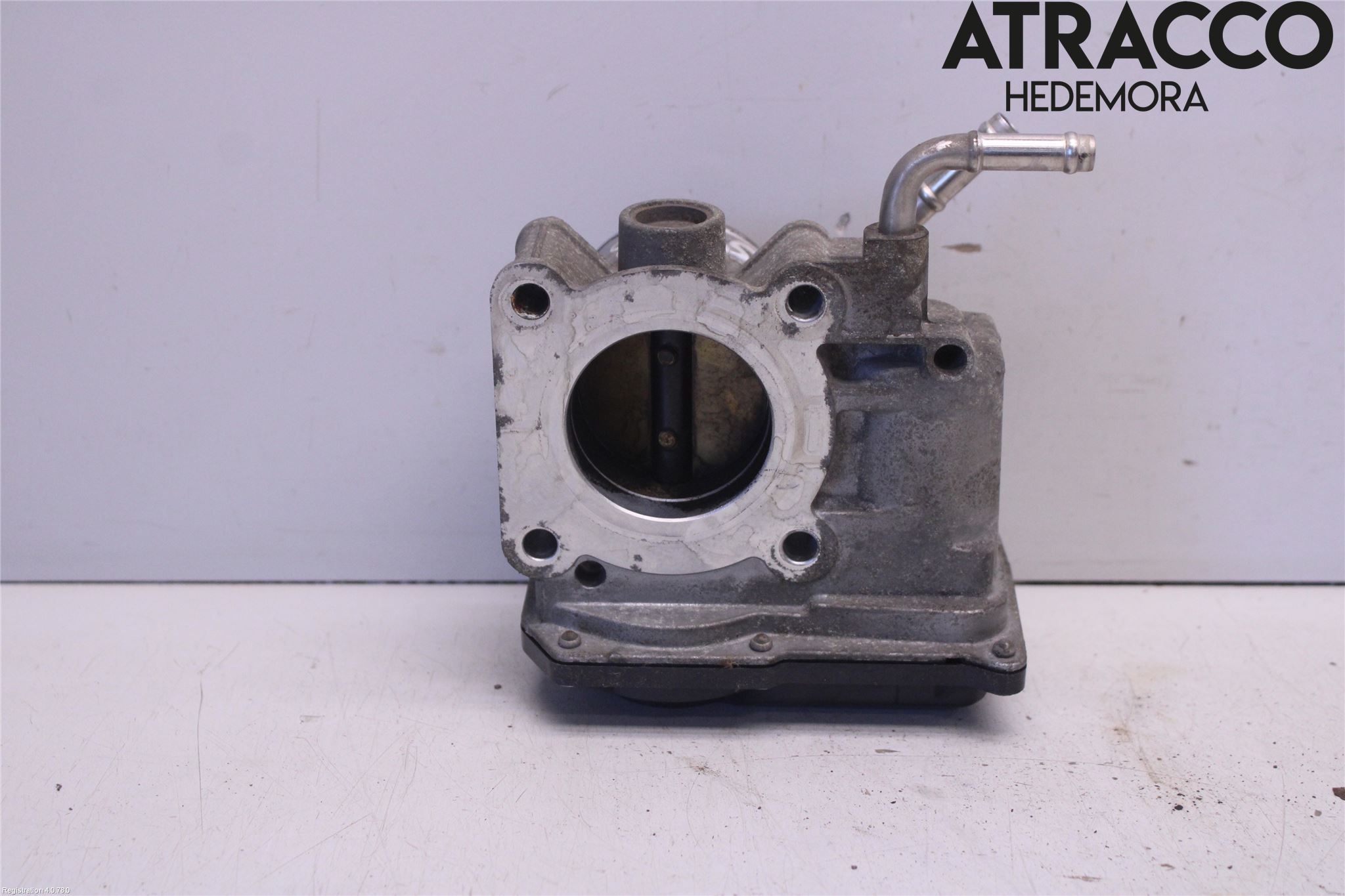 Toyota COROLLA 02-07 Injspjällhus