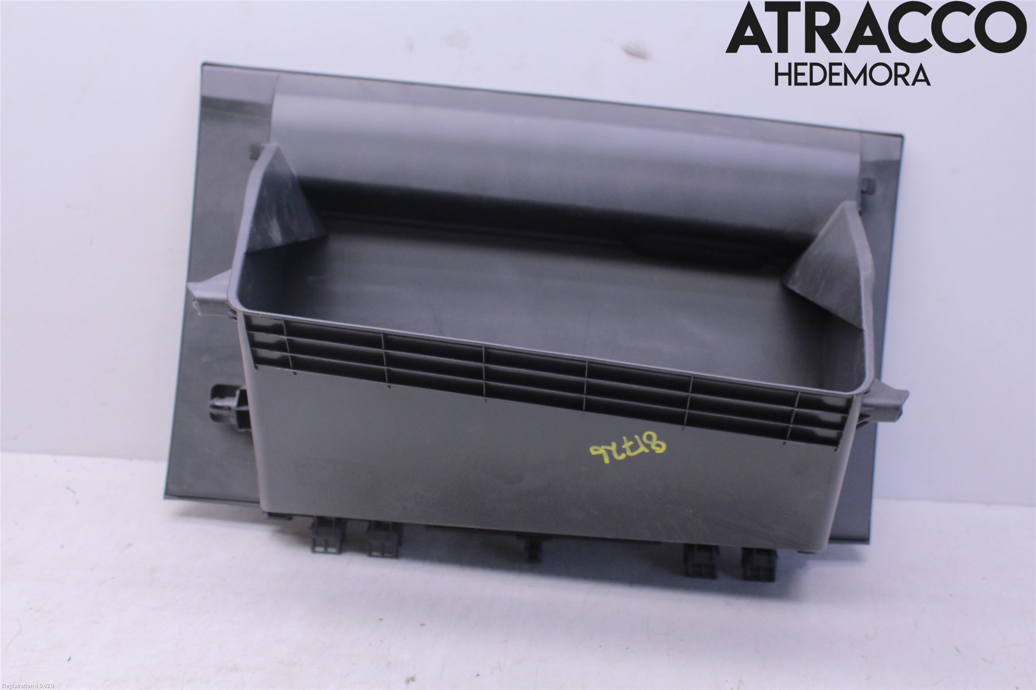 Toyota COROLLA 19- Handskfacklucka