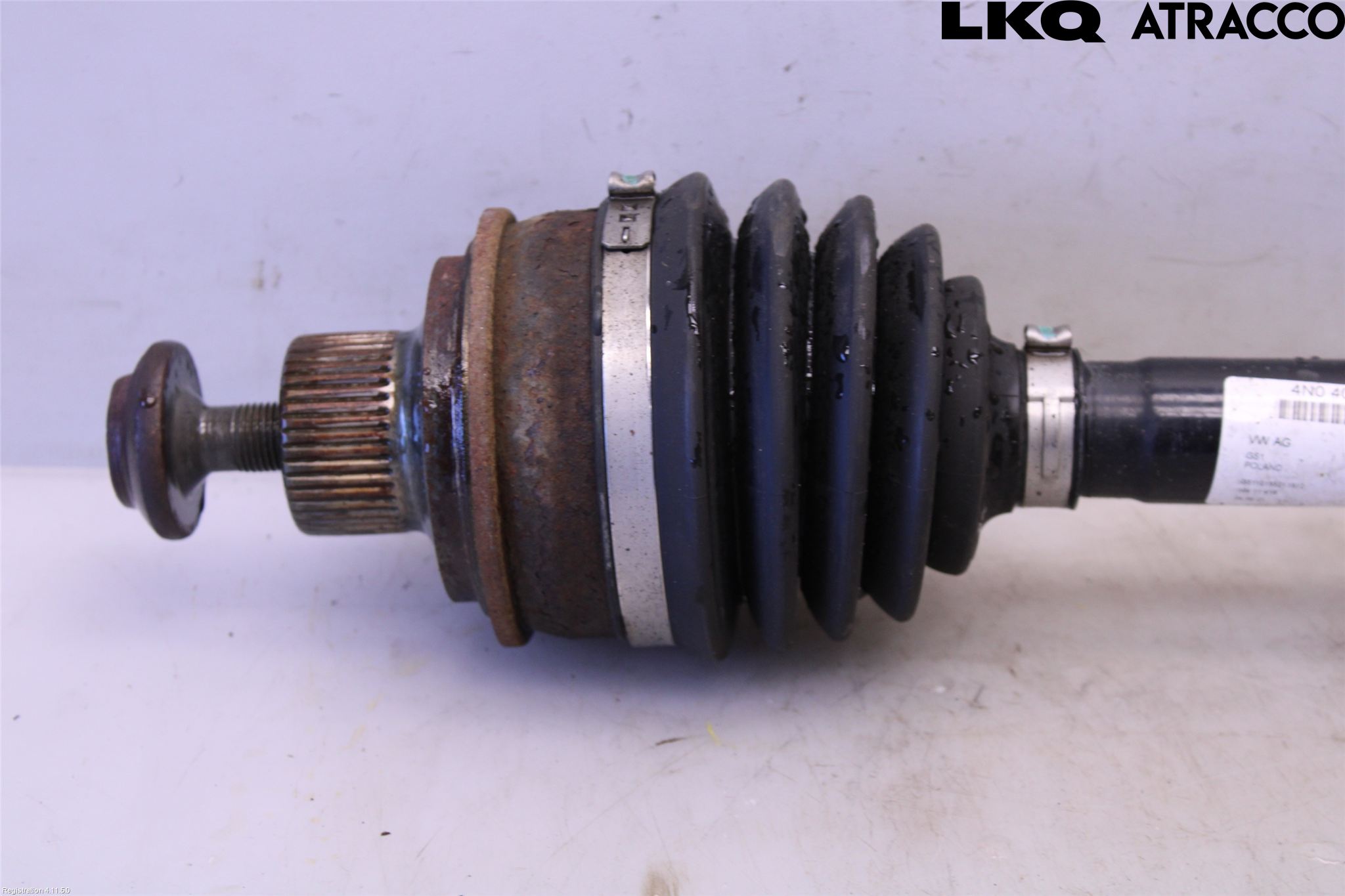 Audi A6 F2/C8 19- Drivaxel Fram Höger